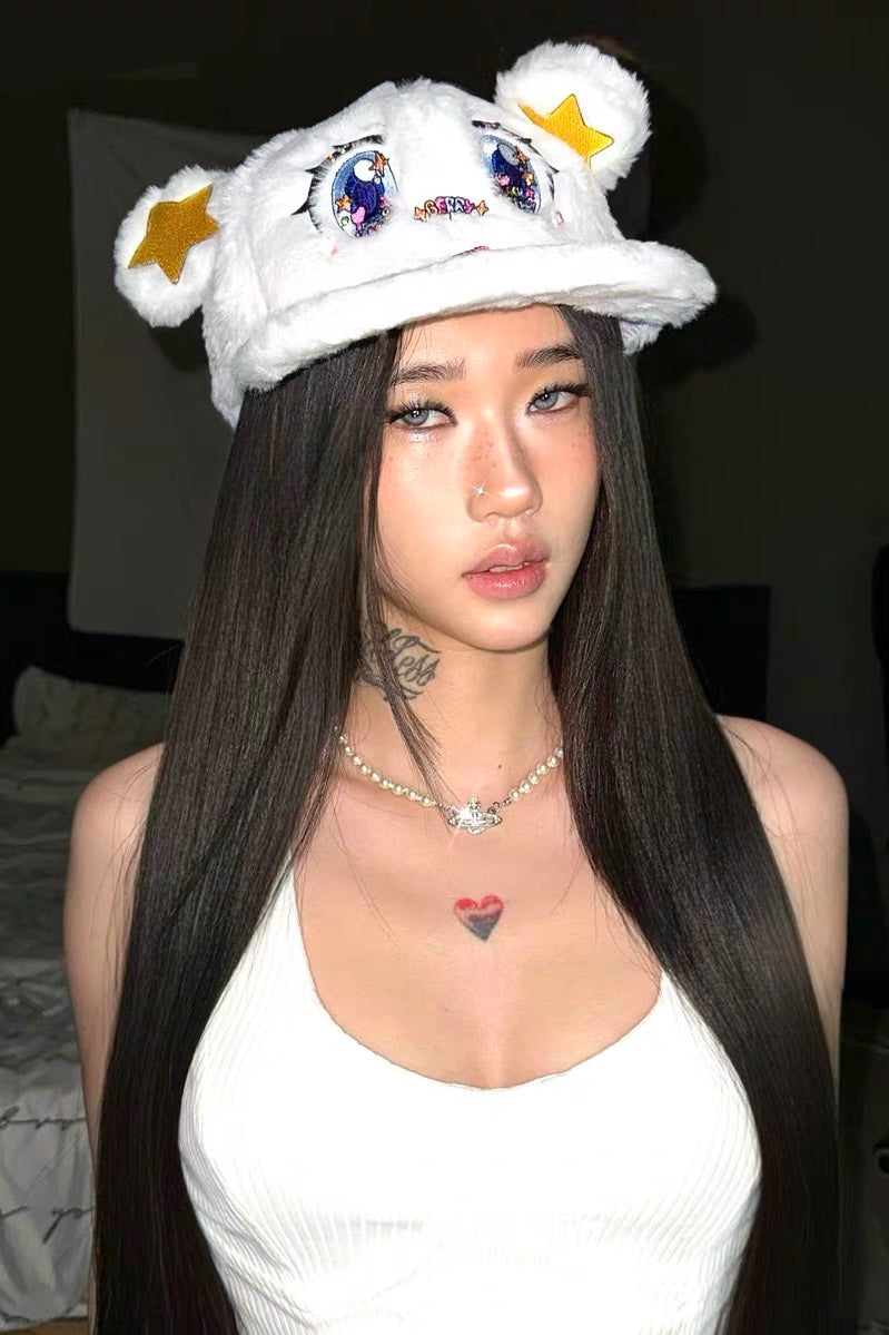 Two-dimensional embroidery hat
