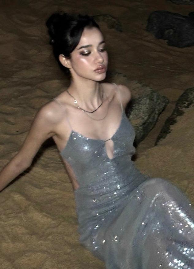 V-neck suspender dress sequined backless
