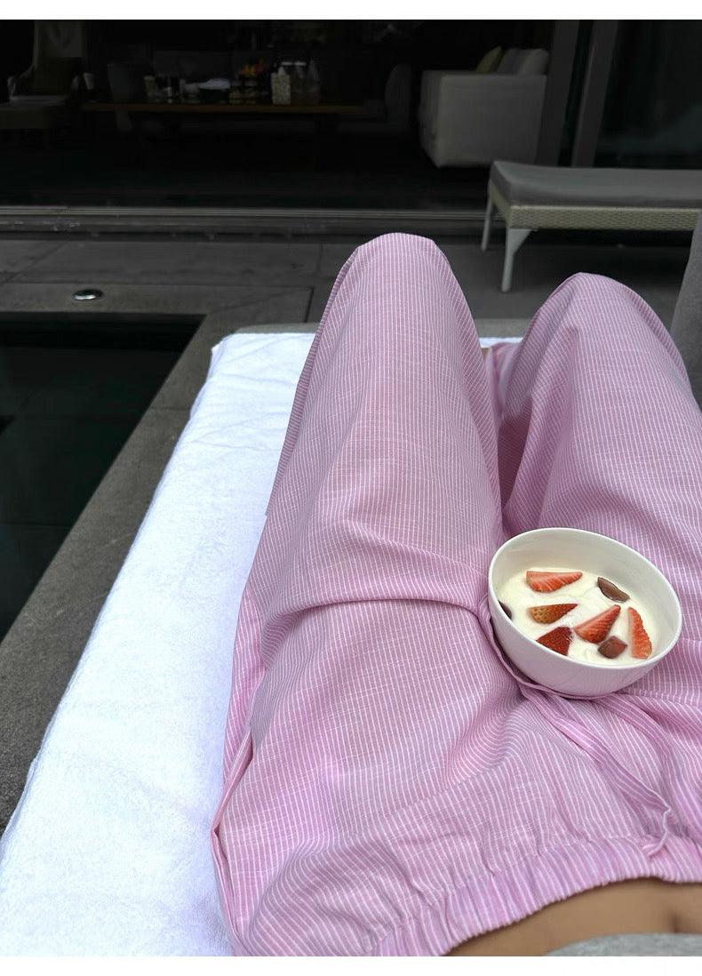 Striped wide-leg slacks pink