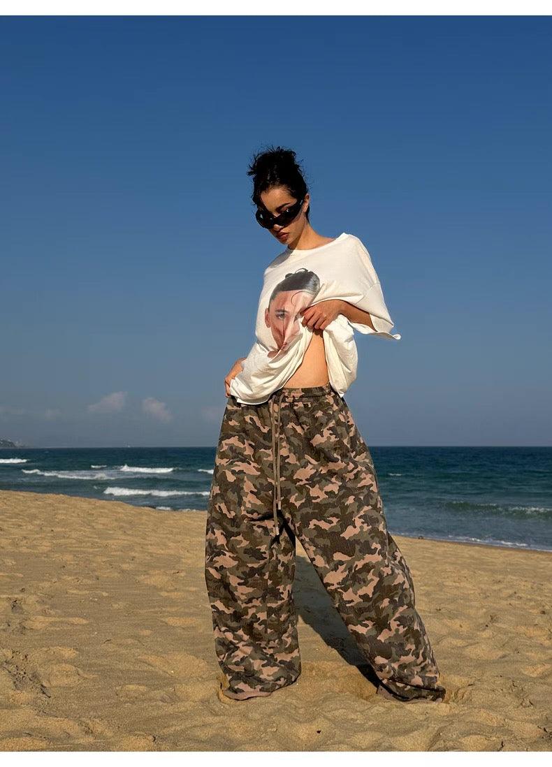 Camouflage print wide-leg pants