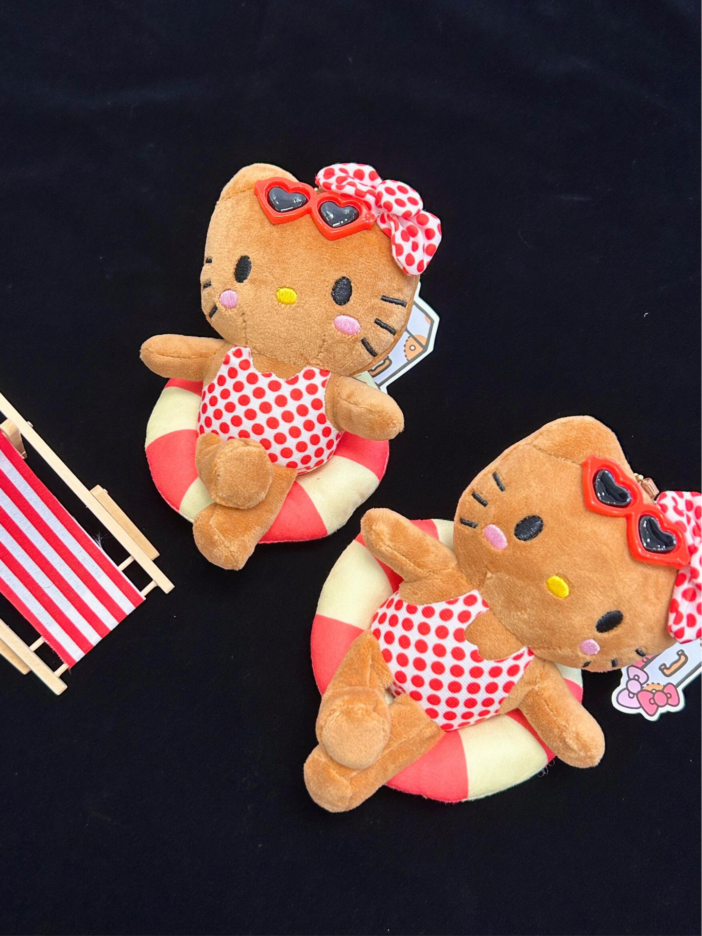 Swimming ring Hello Kitty plush pendant