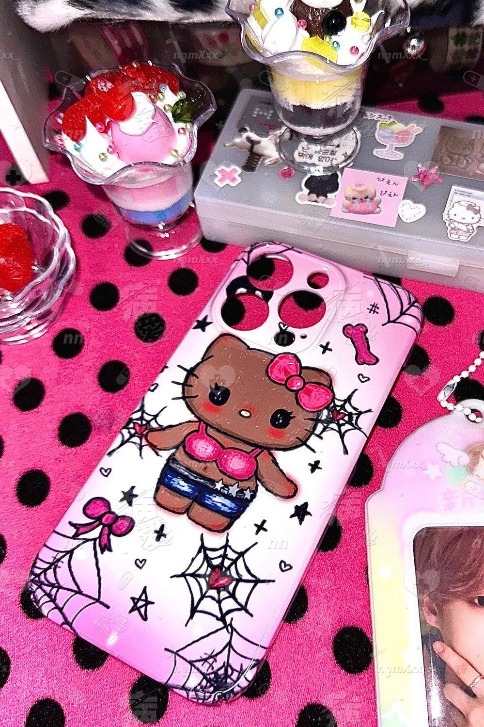 Spider Web Tanned Hello Kitty Phone Case