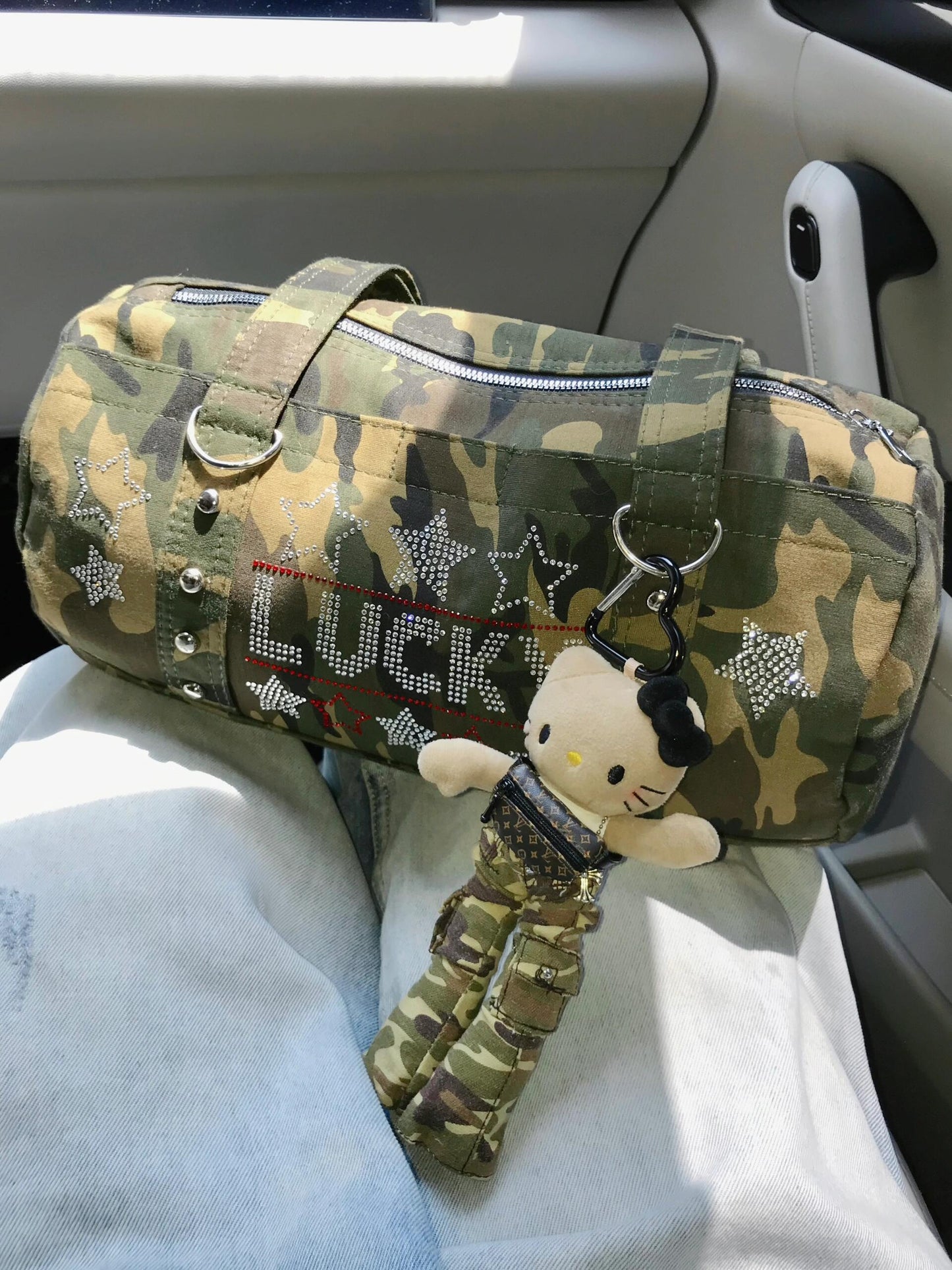 camouflage long leg HelloKitty bag charm +bag