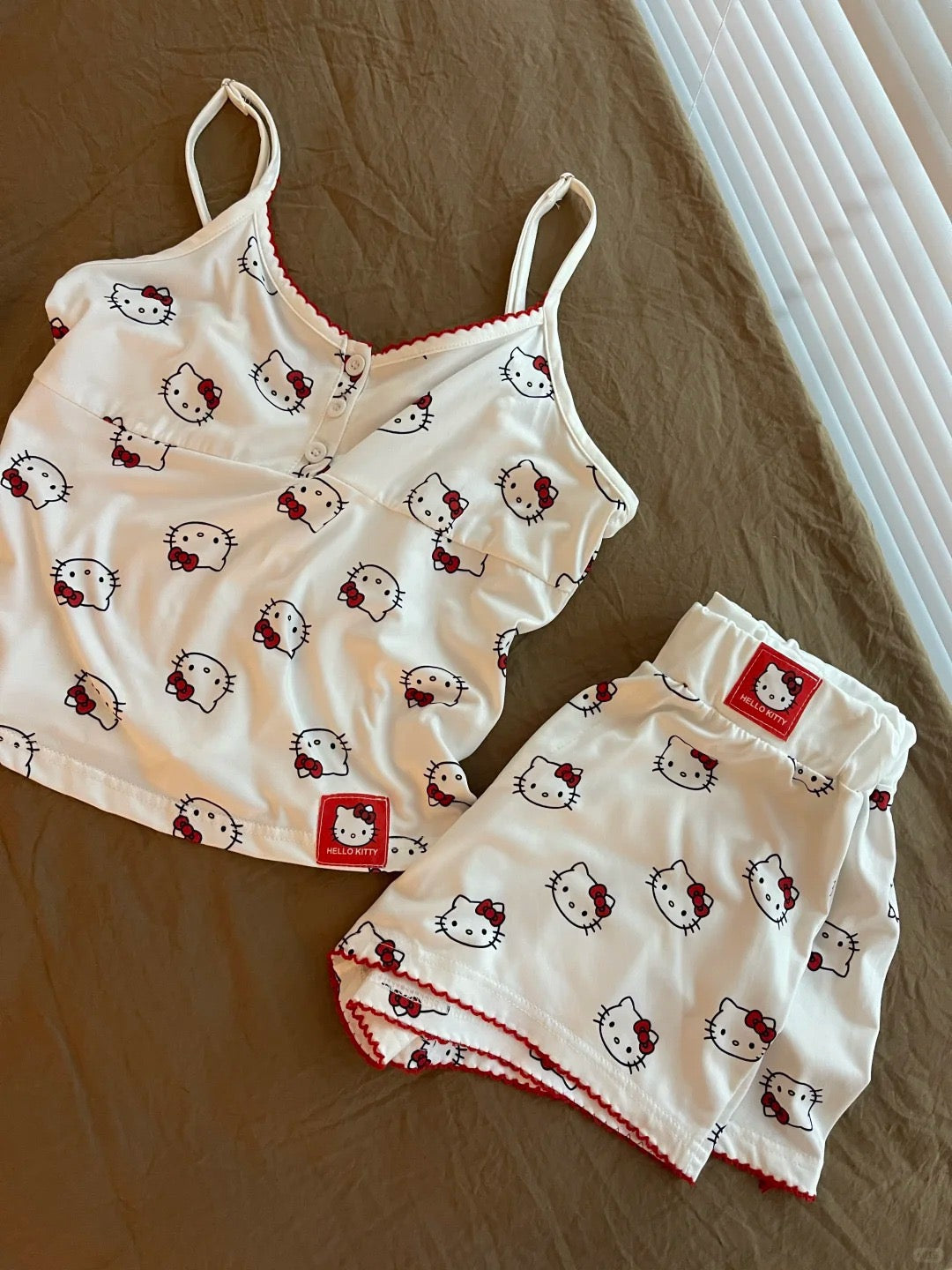 Hellokitty cami shorts pajamas set