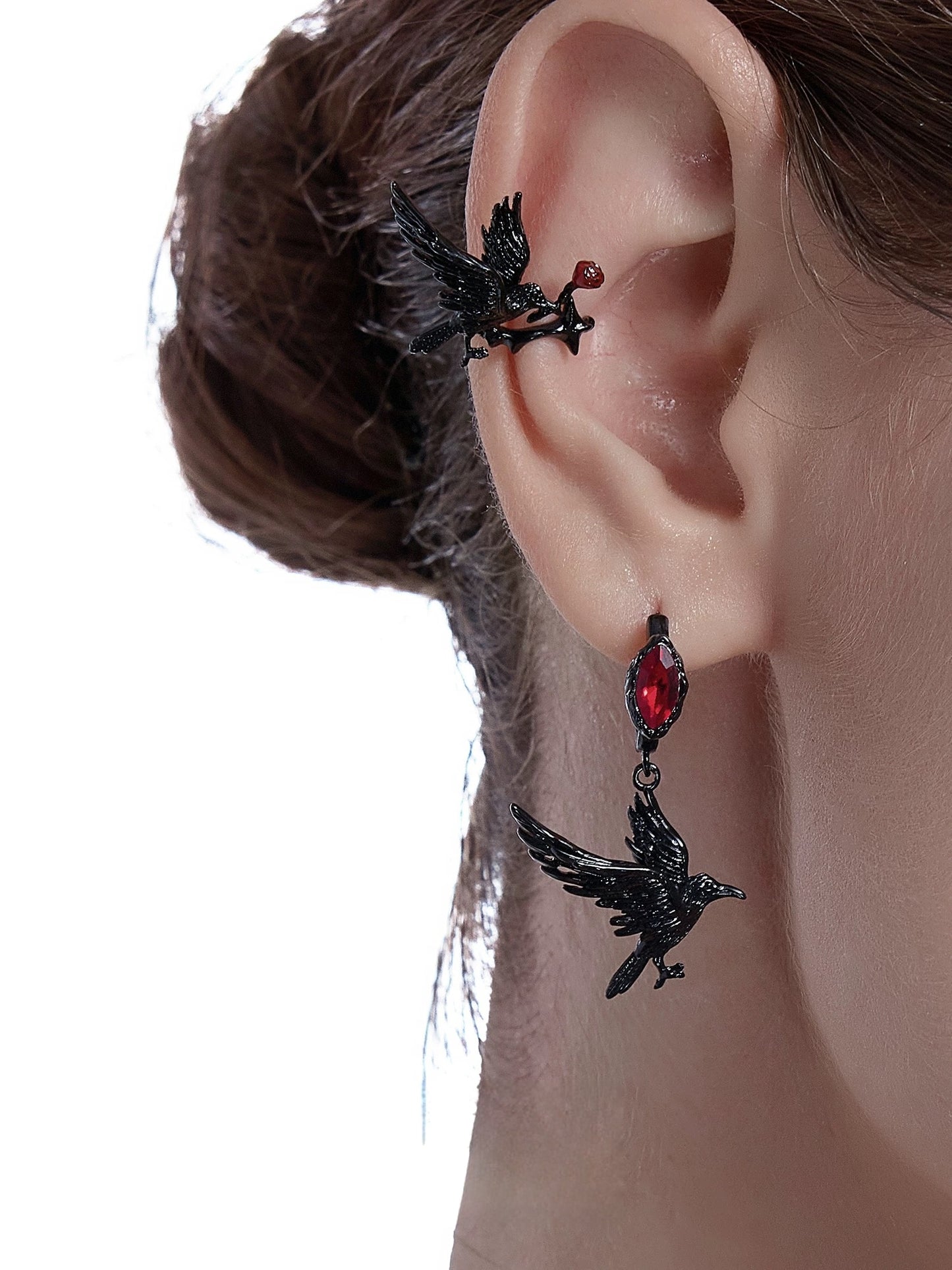 Qin Che throne rose crow earrings