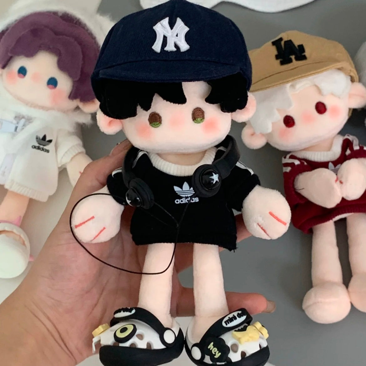 Sylus long leg plush doll