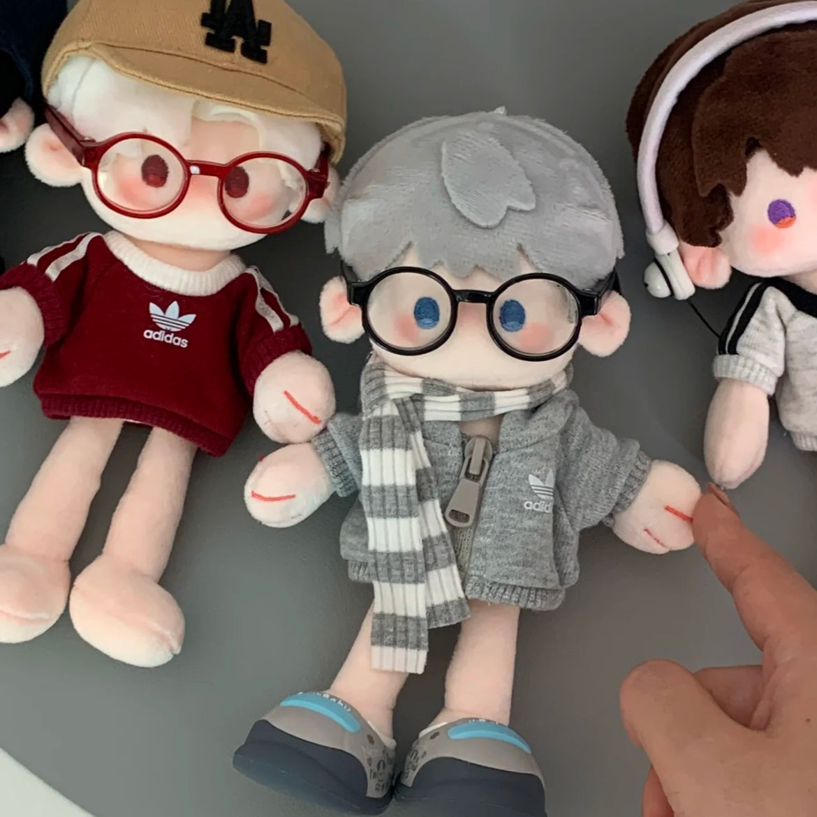 Sylus long leg plush doll