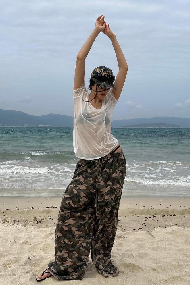 Camouflage print wide-leg pants
