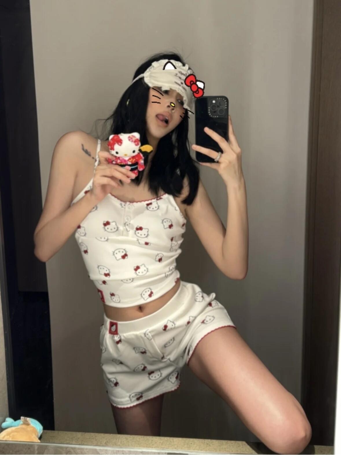 Hellokitty cami shorts pajamas set