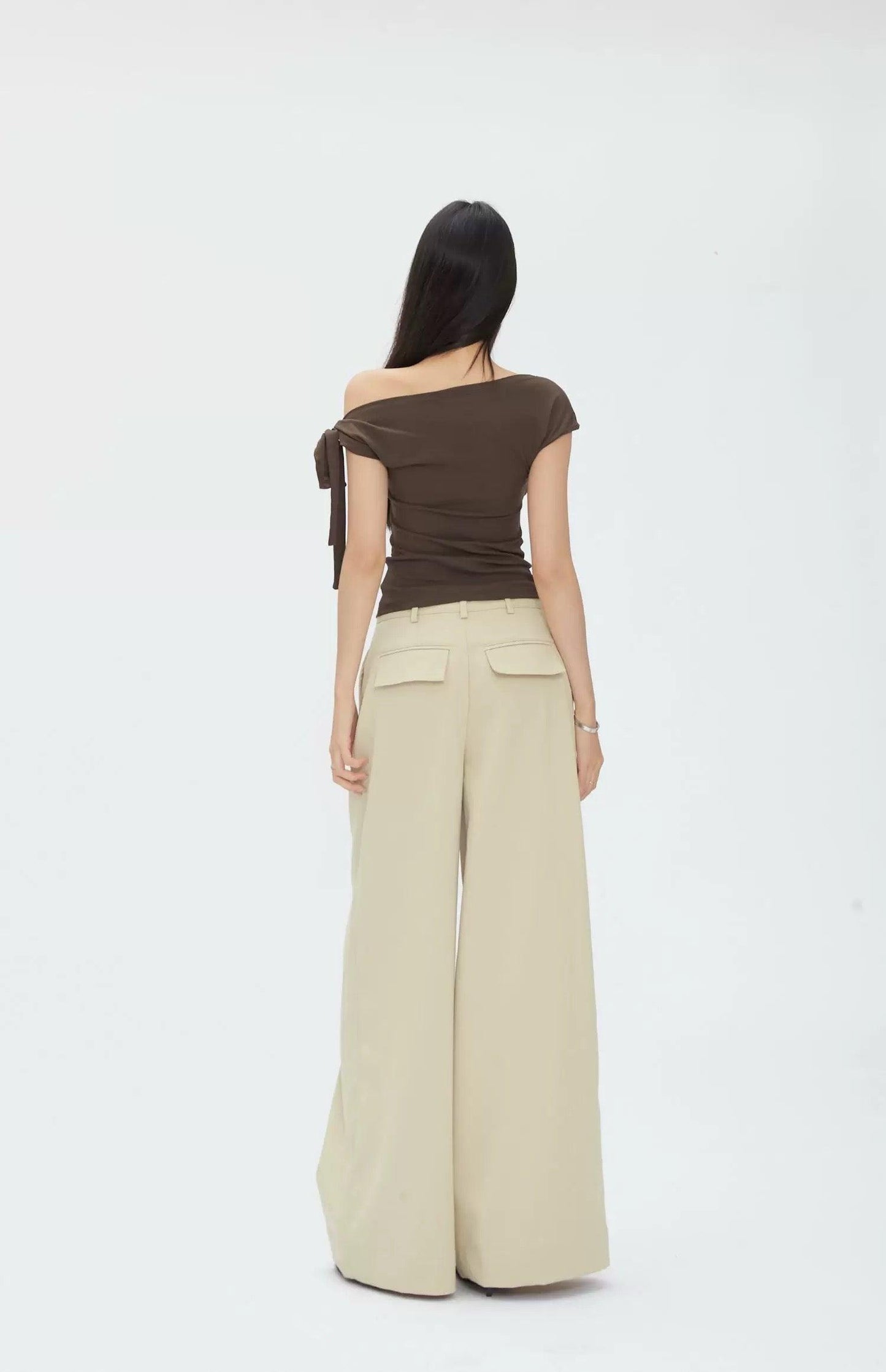 baggy pants khaki