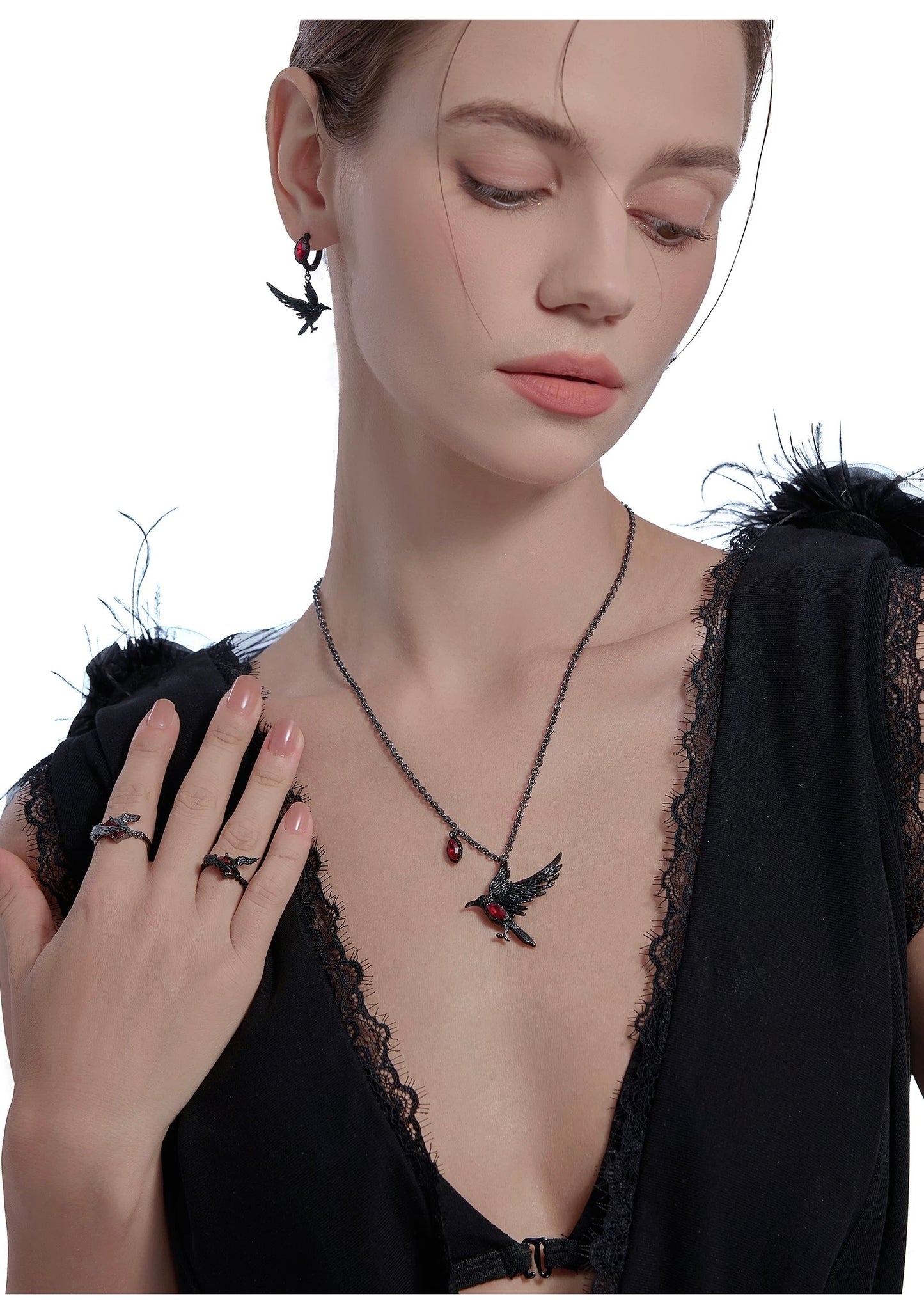 Qin Che Crow Earings