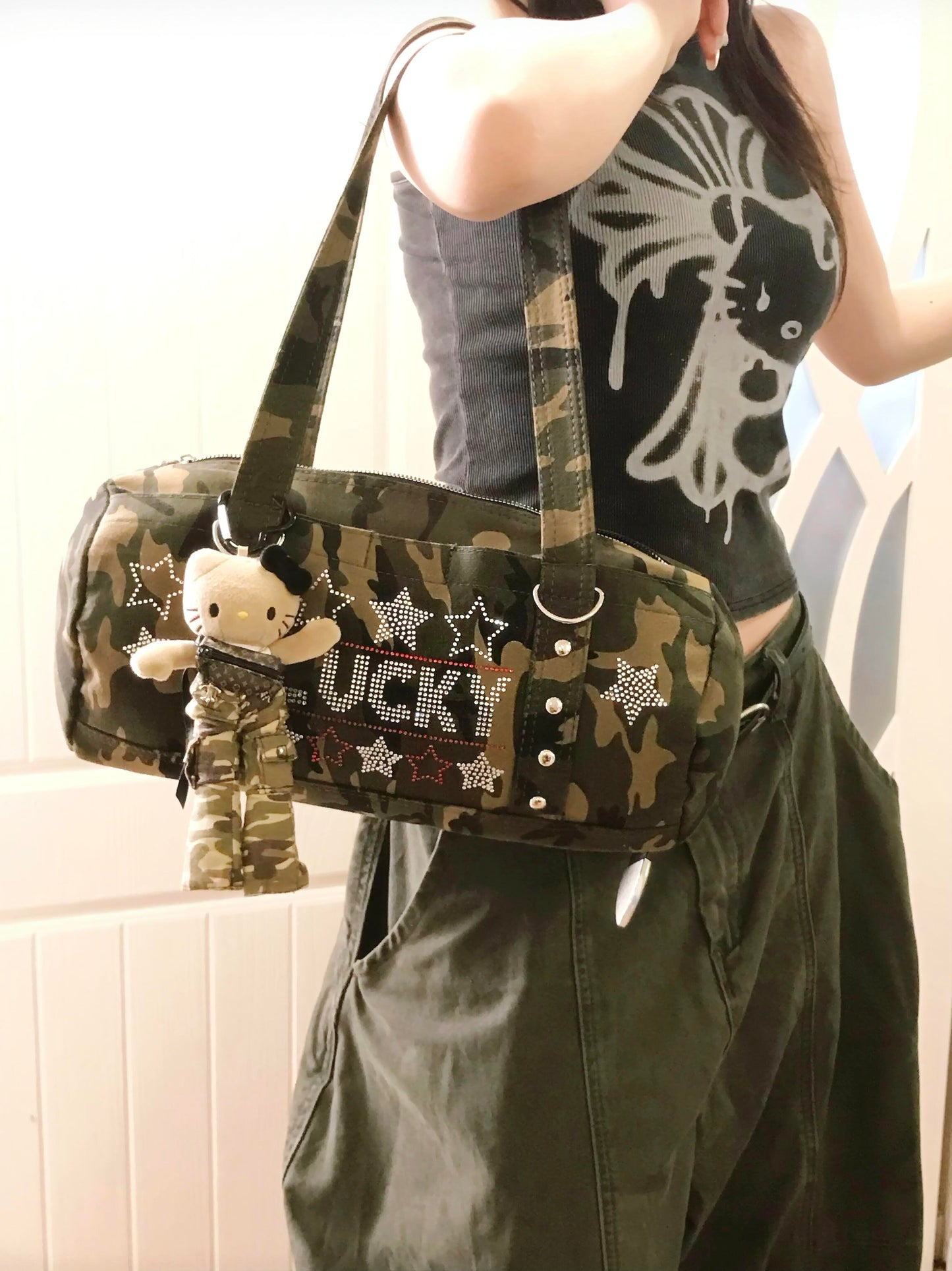 camouflage long leg HelloKitty bag charm +bag