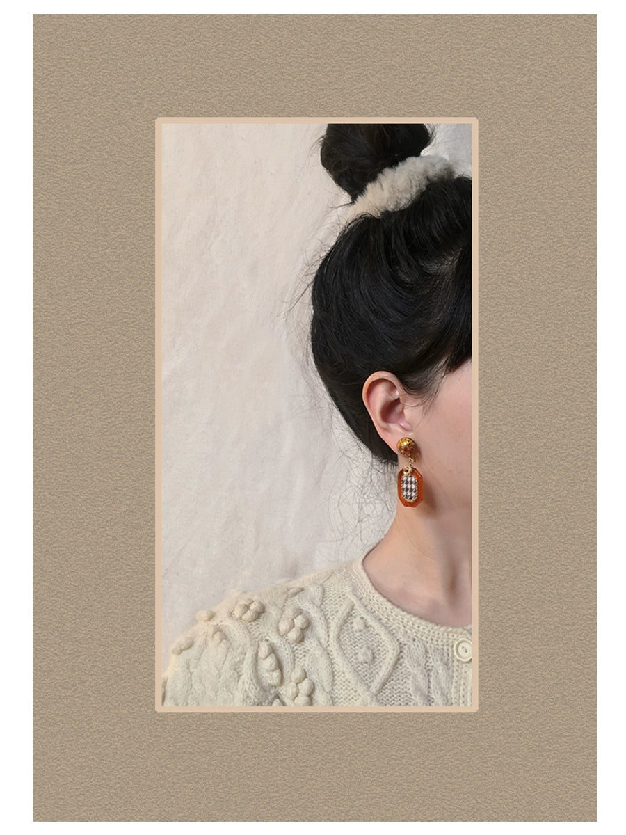 ~Genius Chess Girl~Antique Sparkling Gemstone Amber Checkered Earrings