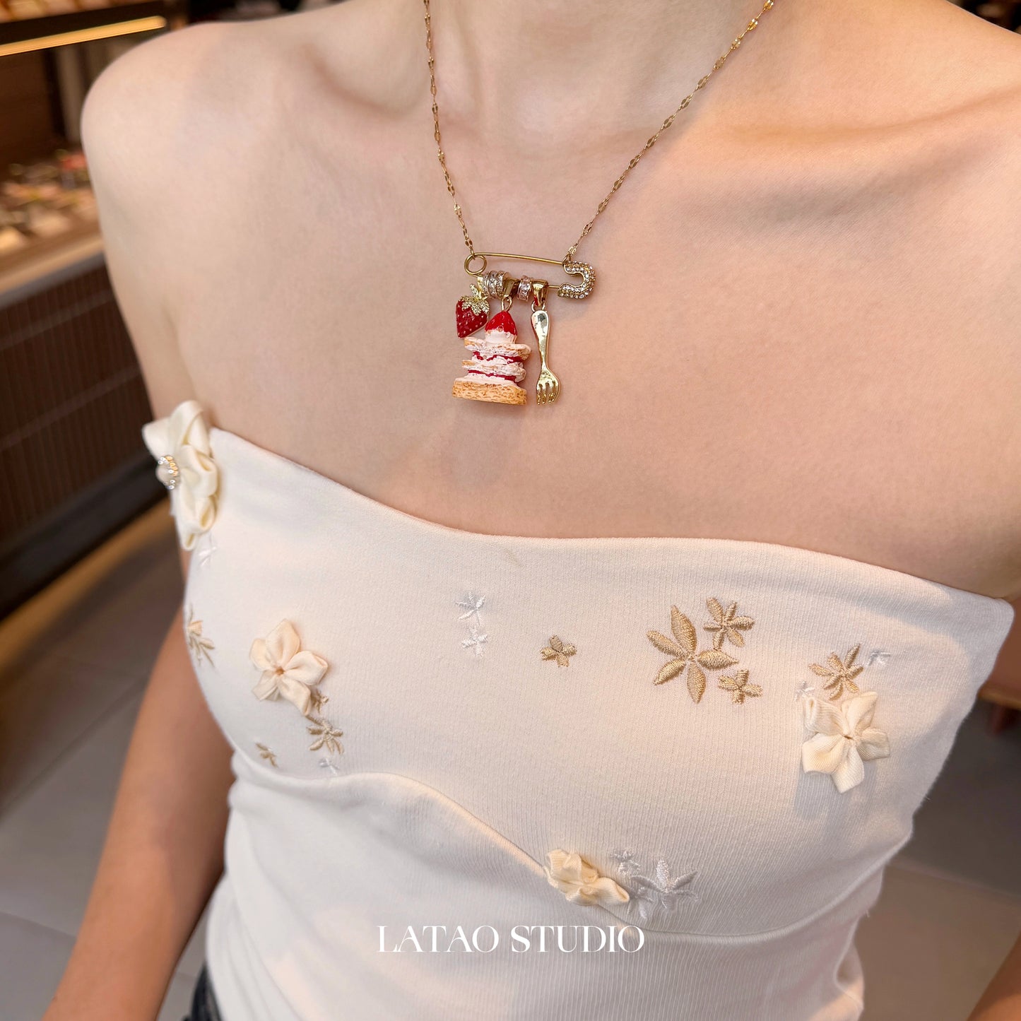 Mousse Golden Strawberry Cake Paper Clip Zircon Necklace