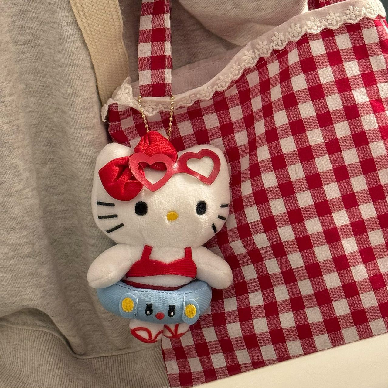 Swimming circle Hellokitty plush charm