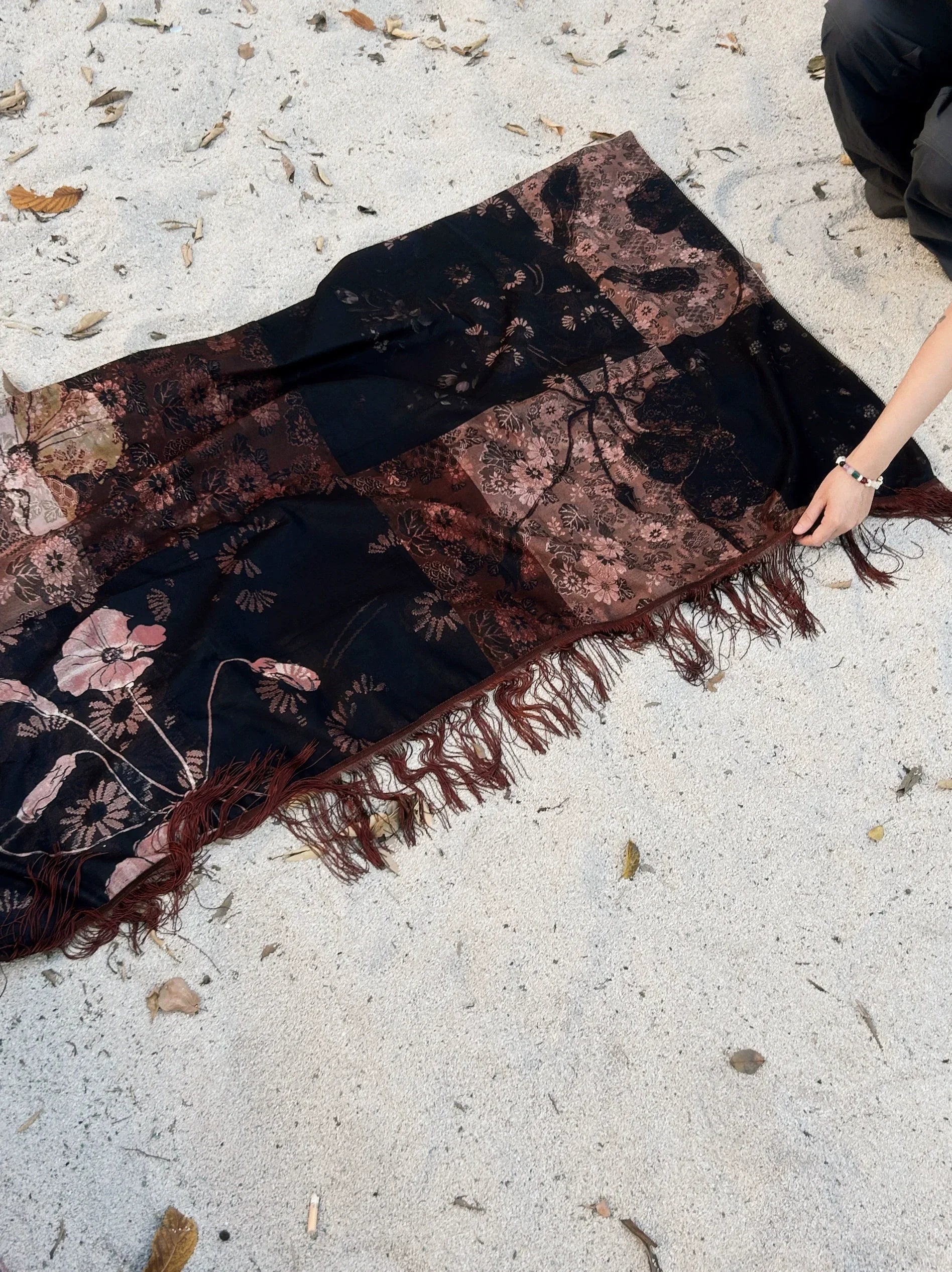 Swaying handmade fringed vintage hanging cloth background cloth