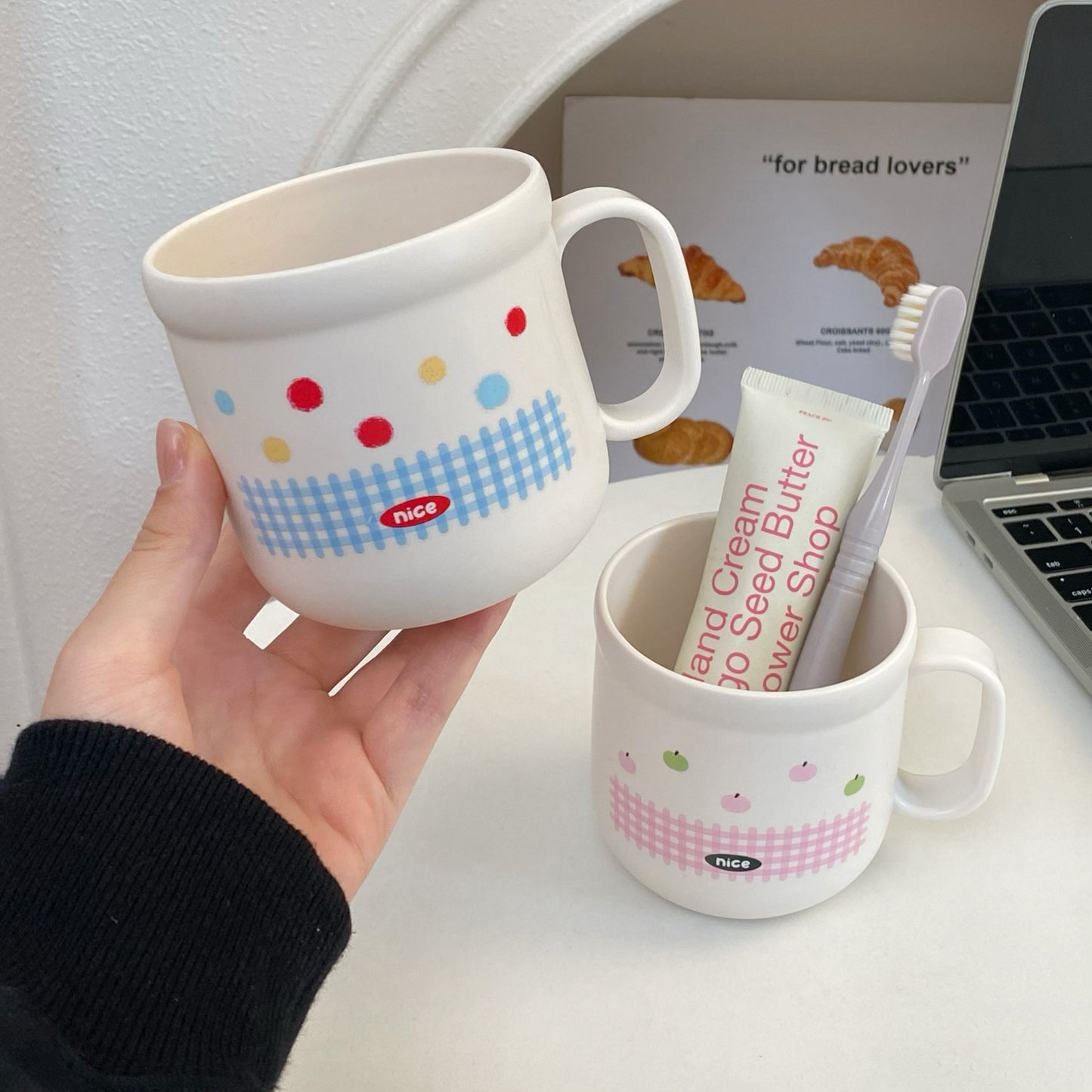 Cartoon Toothbrush cup