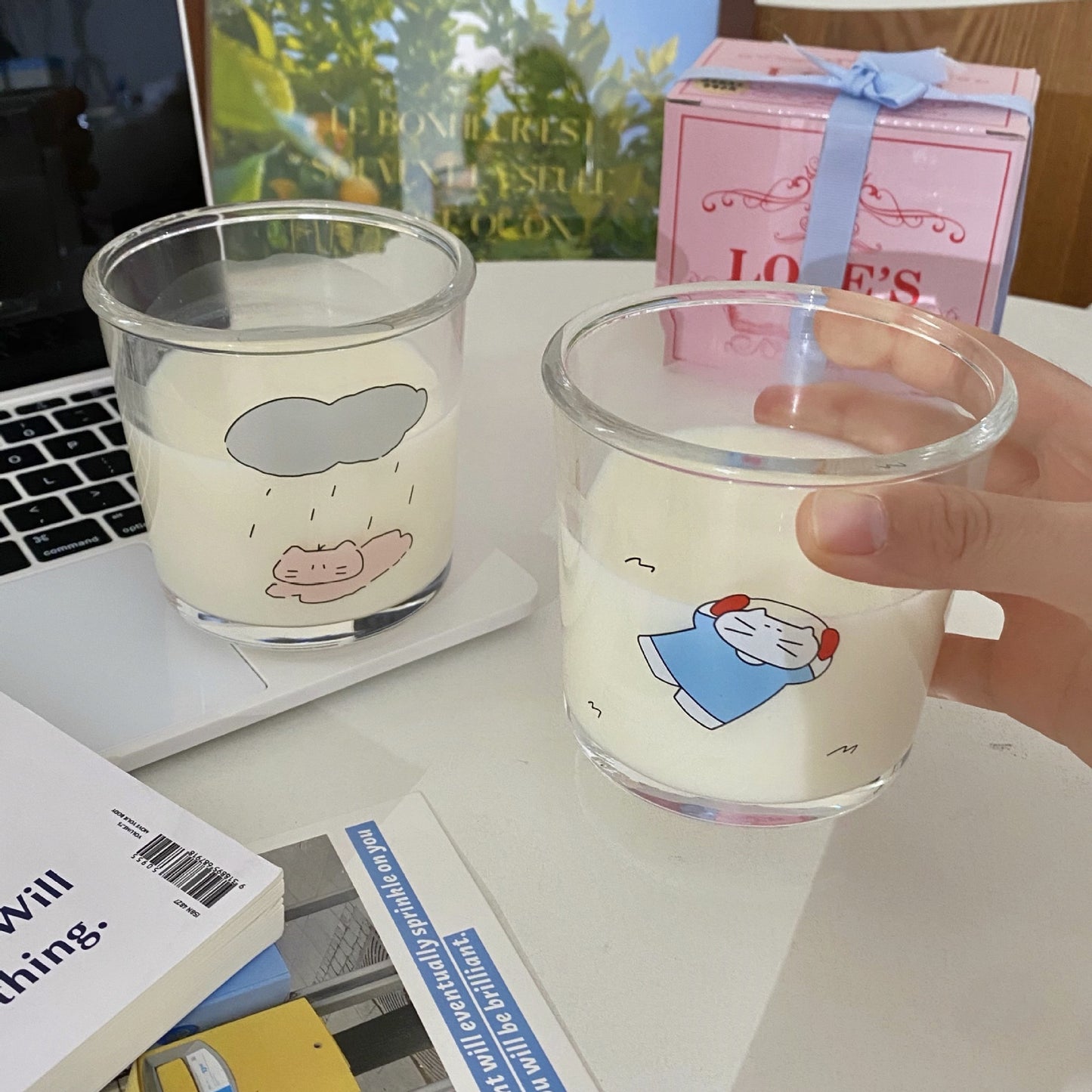Cute glass cold cup