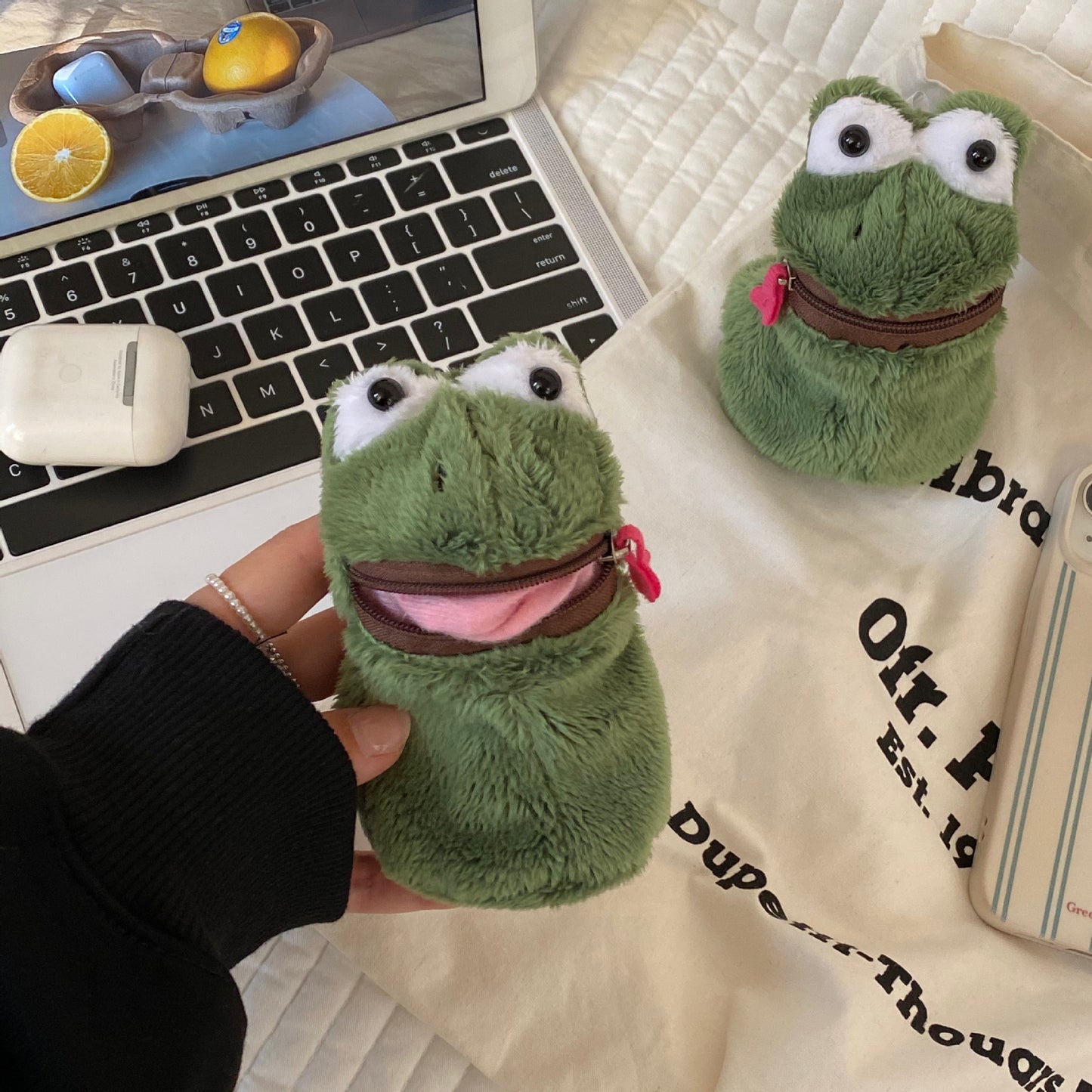 frog coin purse