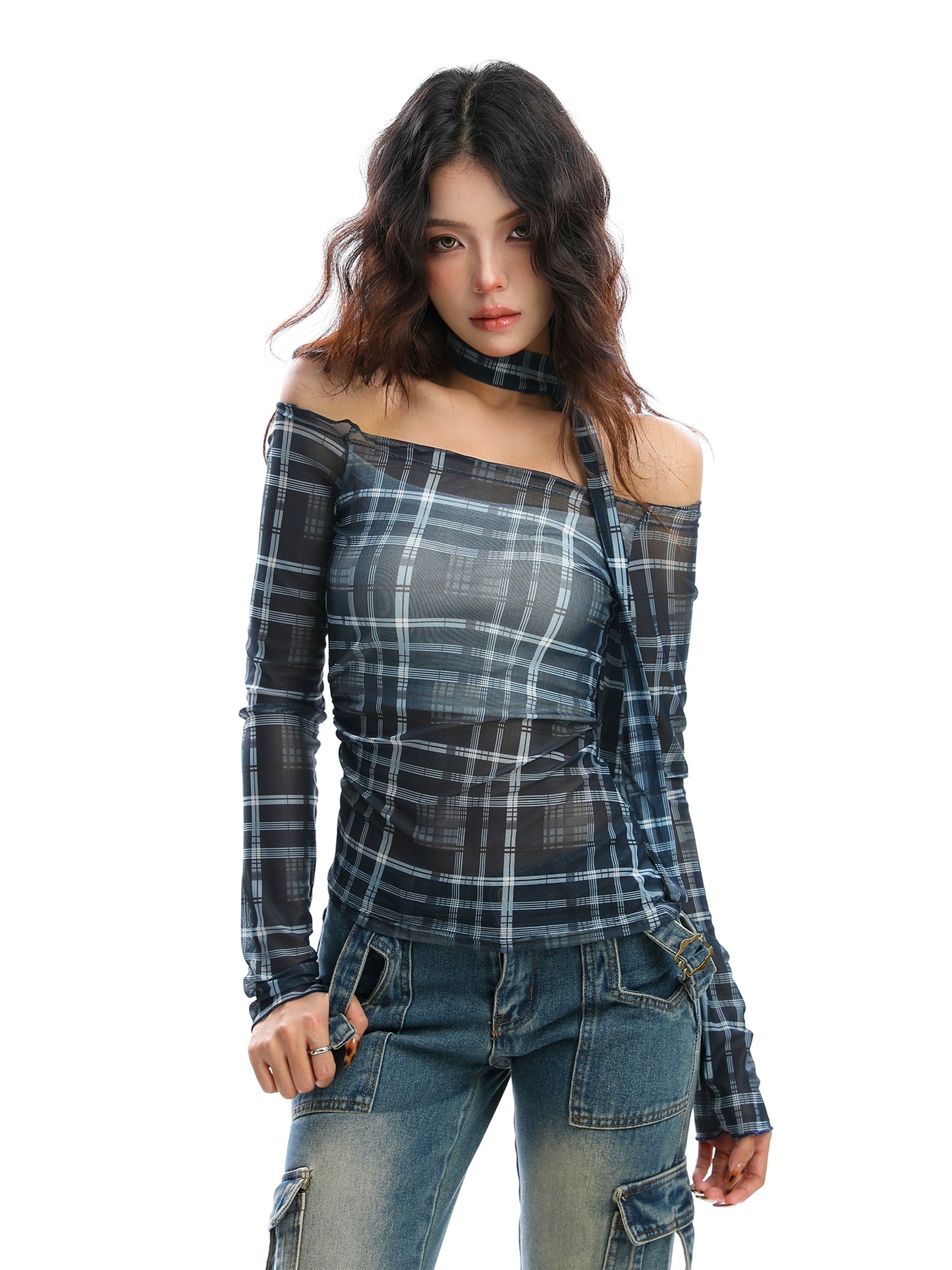 Retro plaid one shoulder long sleeved T-shirt