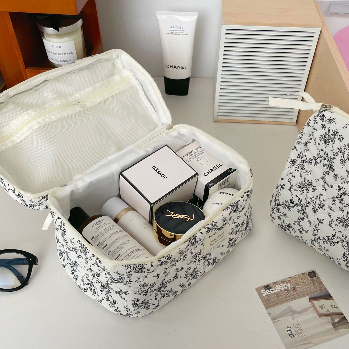 French black and white floral makeup bag