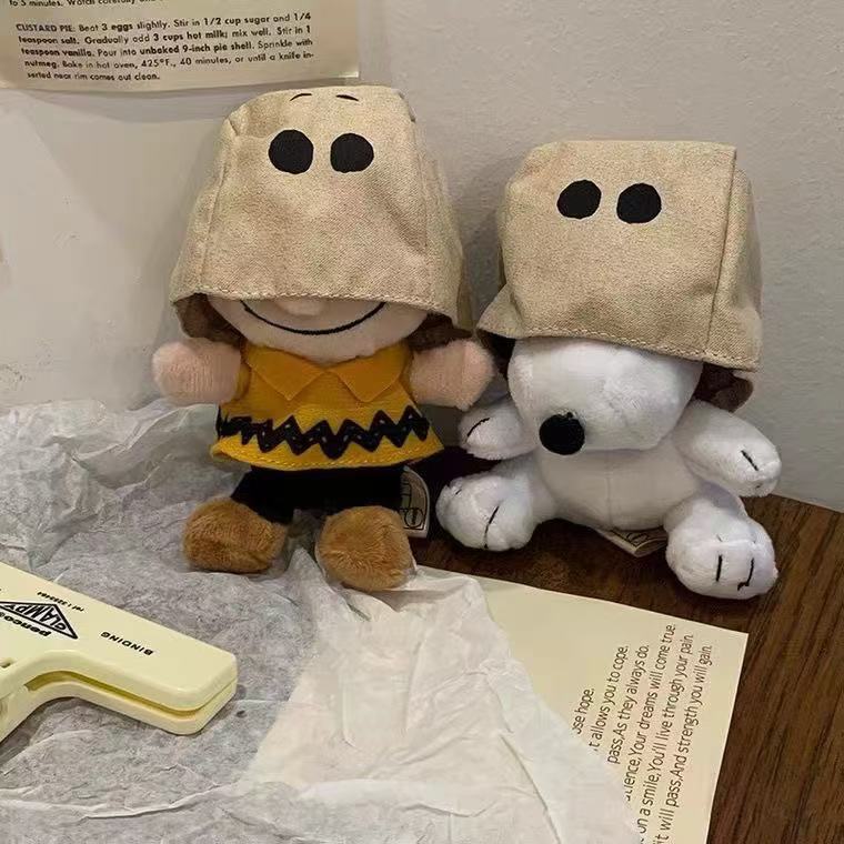 Plush paper bag headband Snoopy plush charm