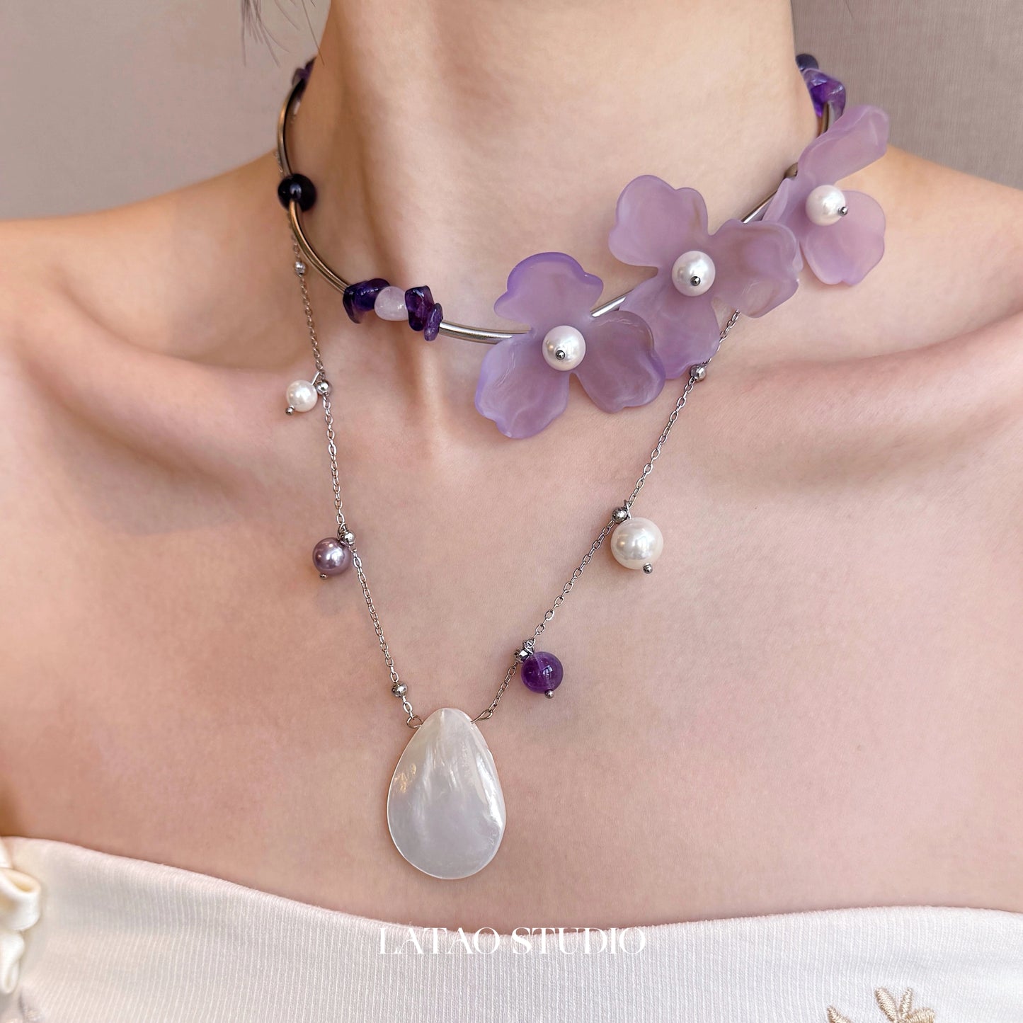 Purple Tone "Amethyst Shell Pearl Flower Necklace