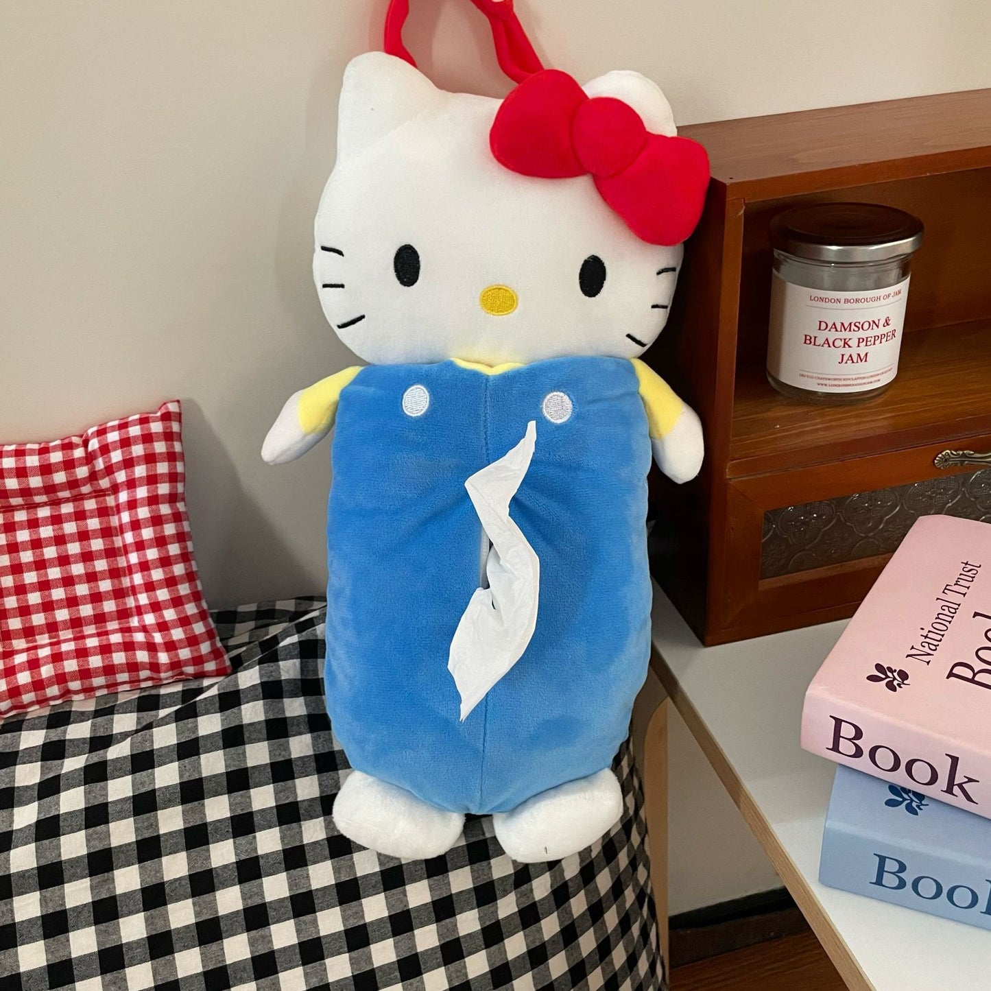 Hello Kitty, hanging tissue box