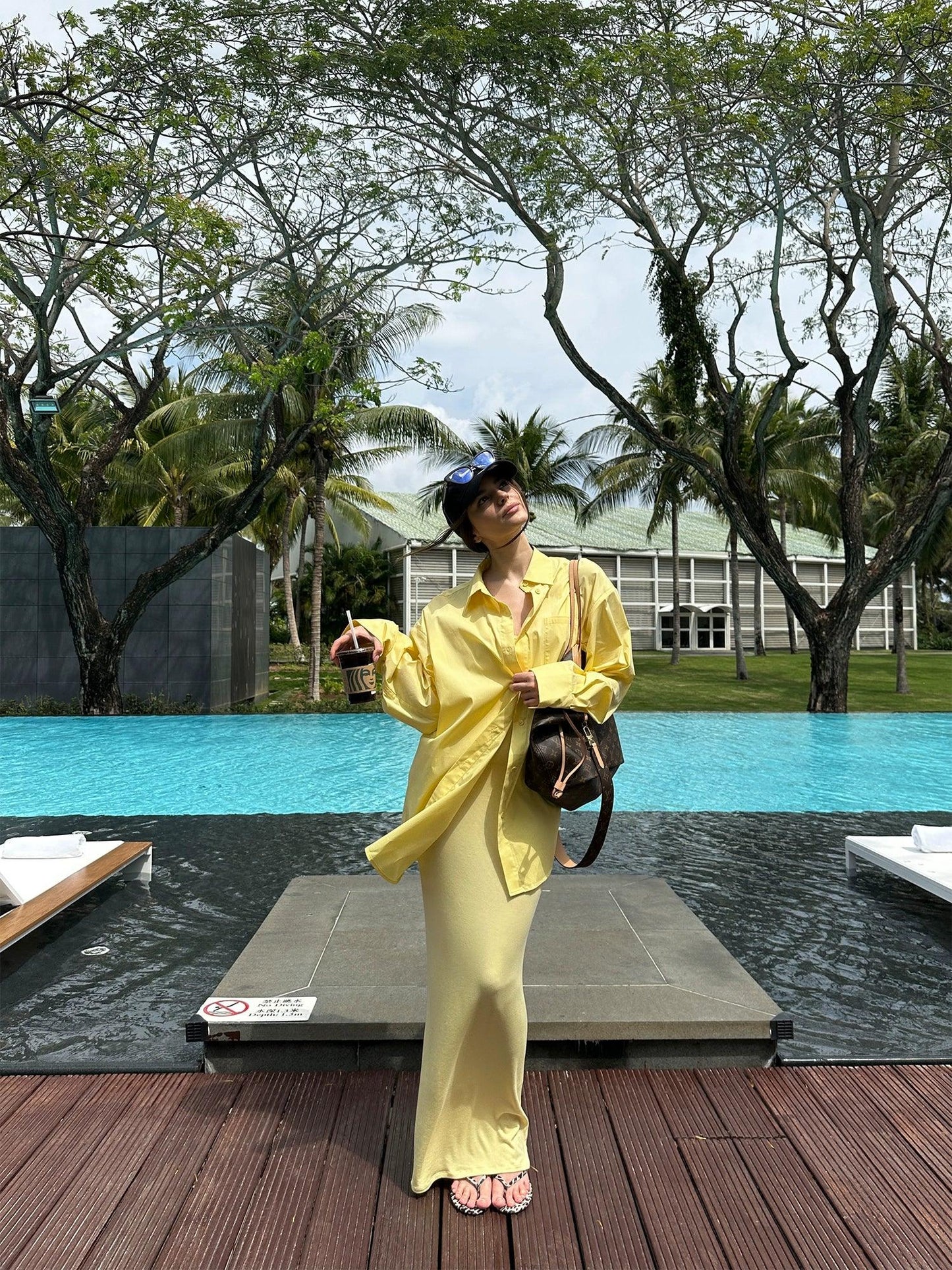 U-neck slim-fit fishtail dress