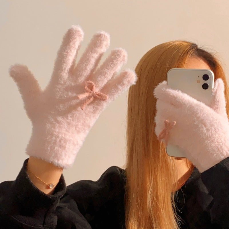 Glove bow