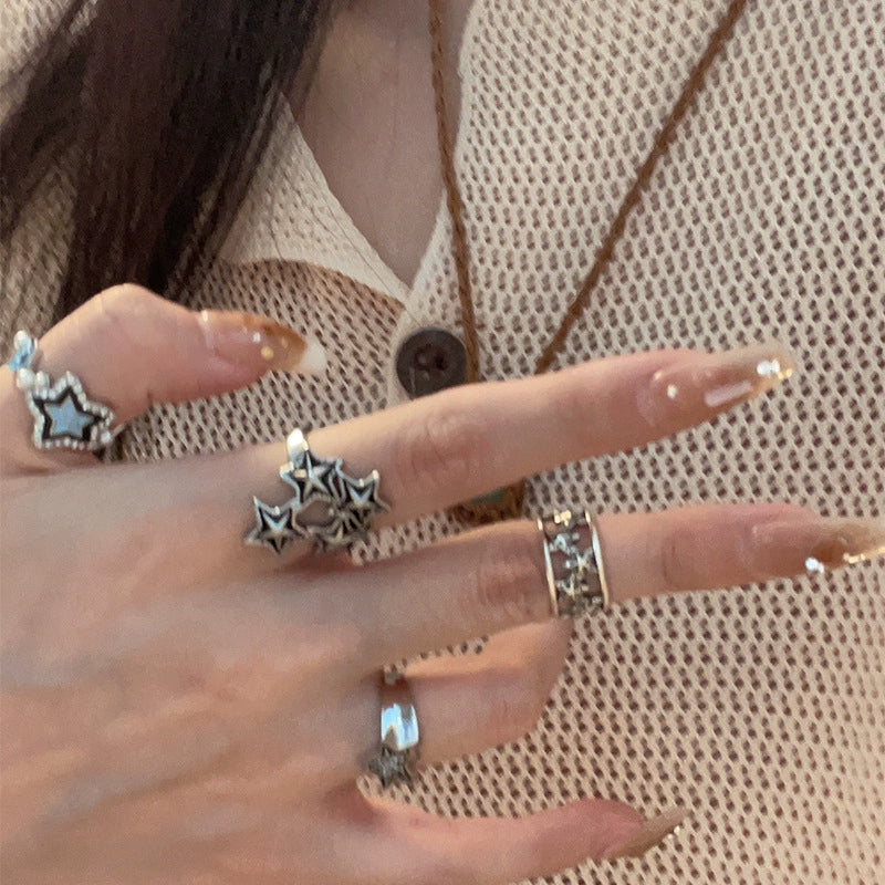 Retro Star Ring Dark Punk