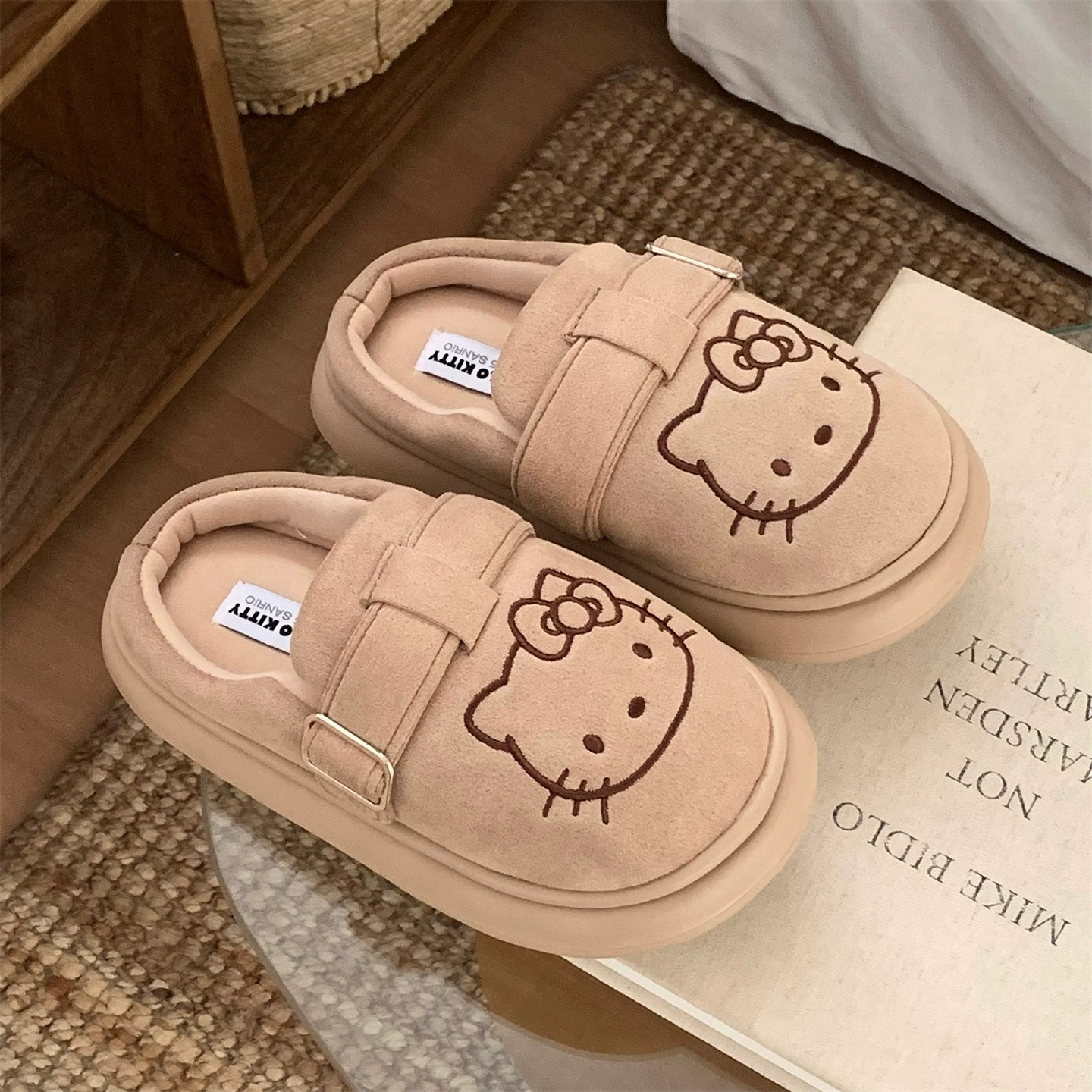 HelloKitty Pocken Shoes, Girl Heart Cotton Slippers