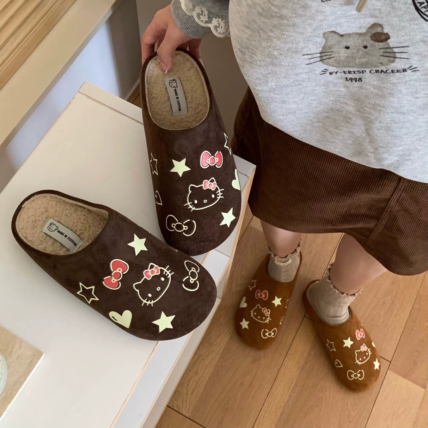 HelloKitty Pocken shoes with plush warm slippers