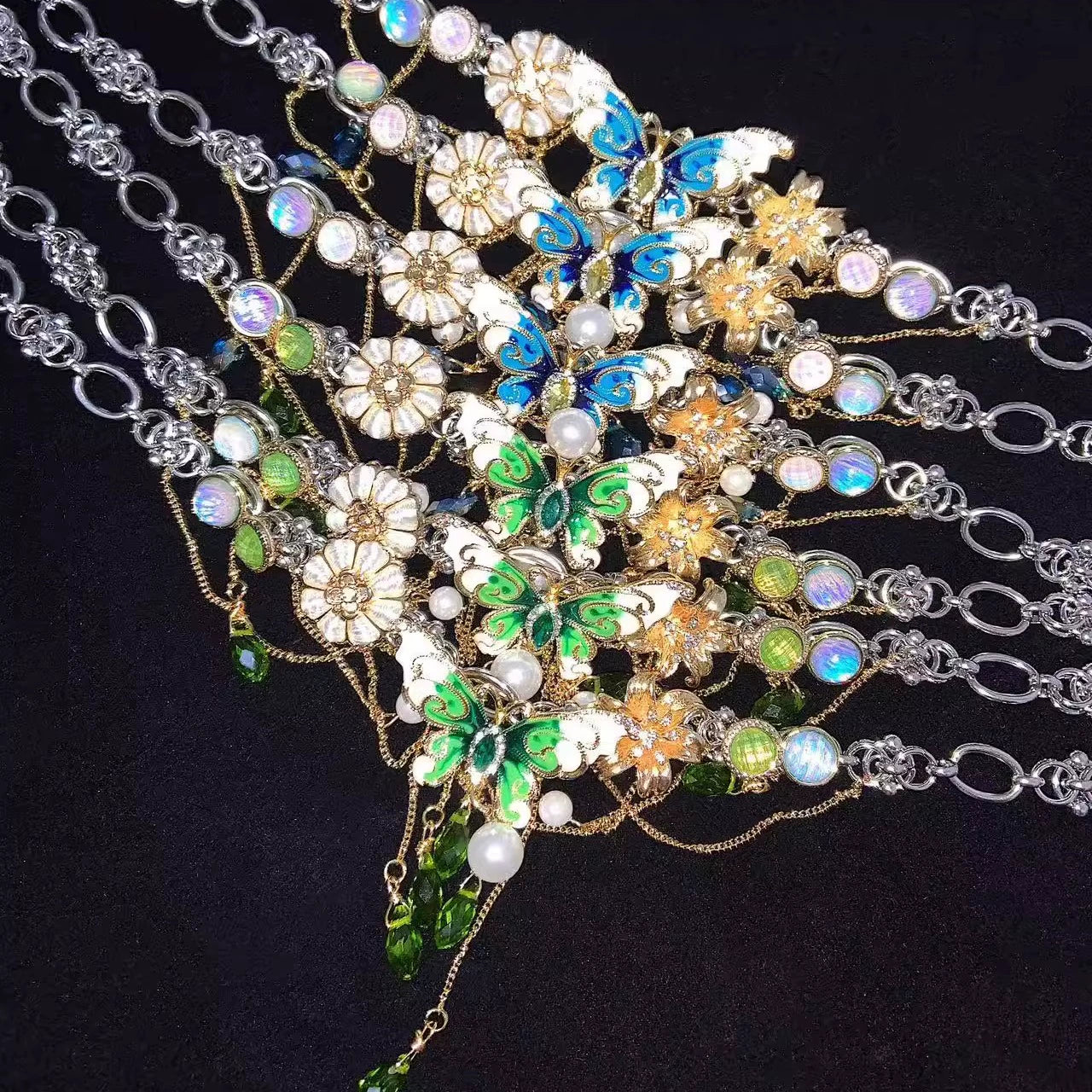 Blue Field "Blue Titanium Steel Necklace