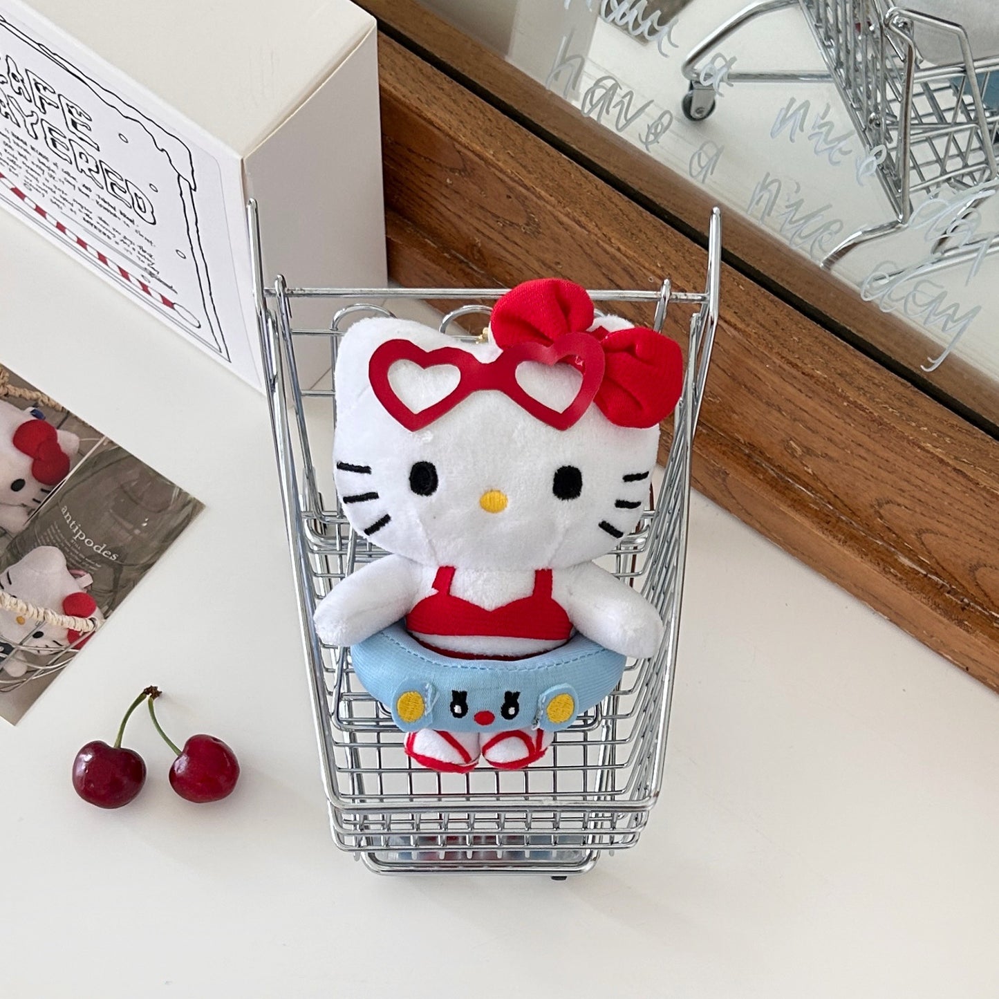 Bikini Hellokitty Plush Charm