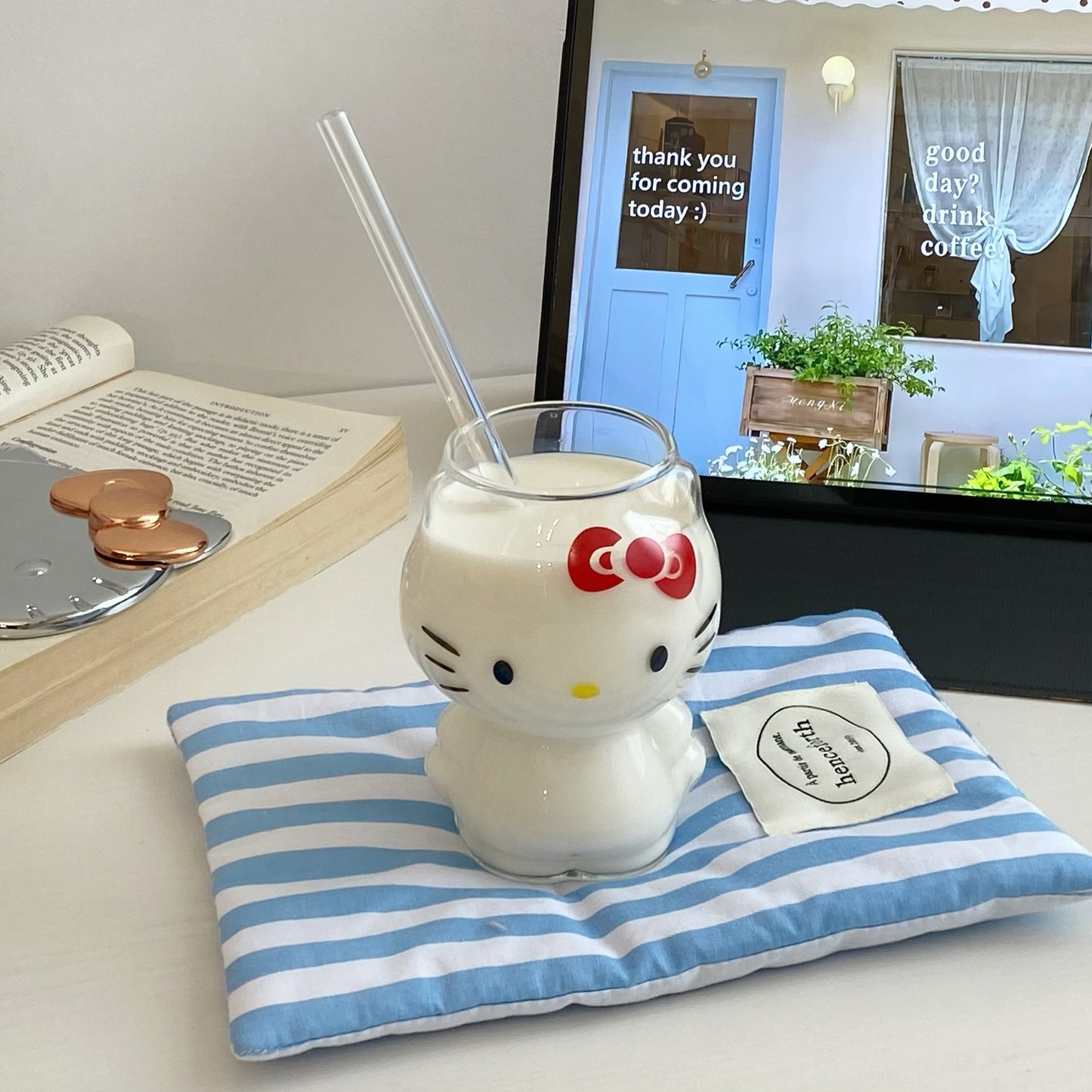 Cartoon Cat Cup