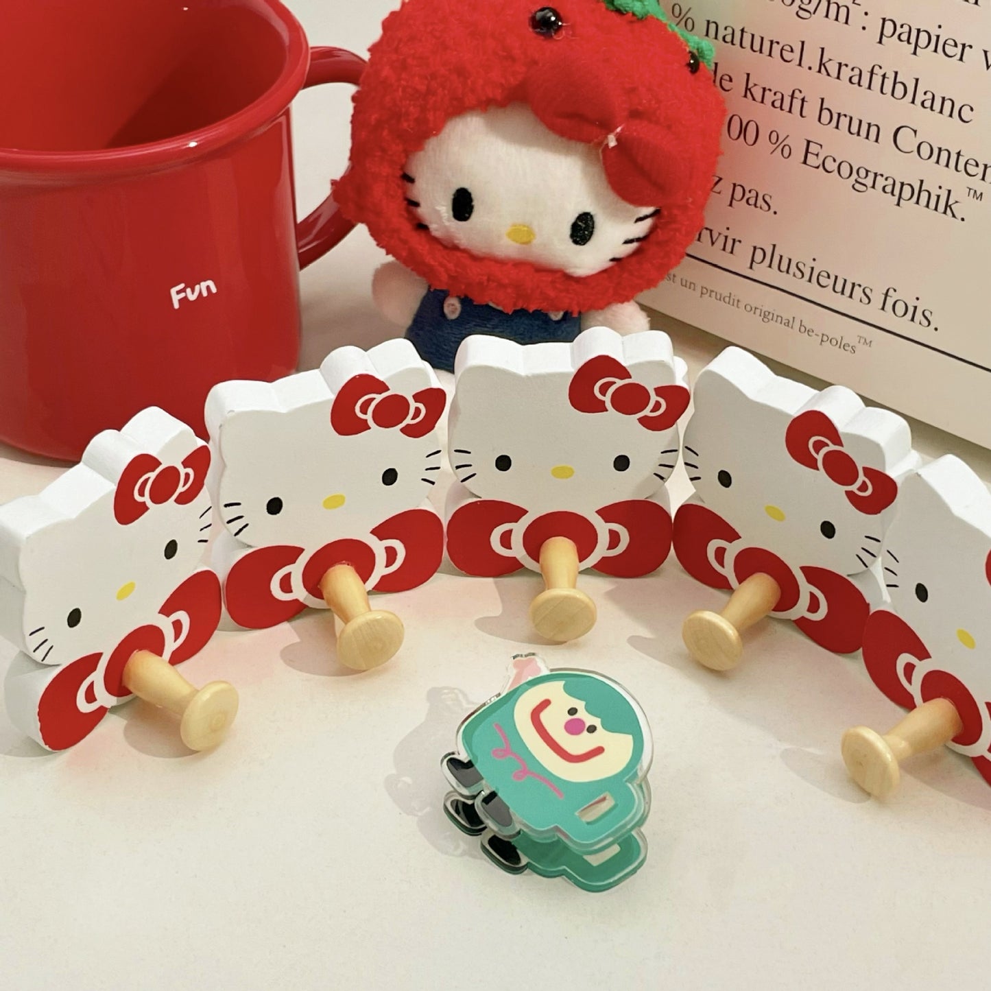 Non perforated wall hook Hello Kitty