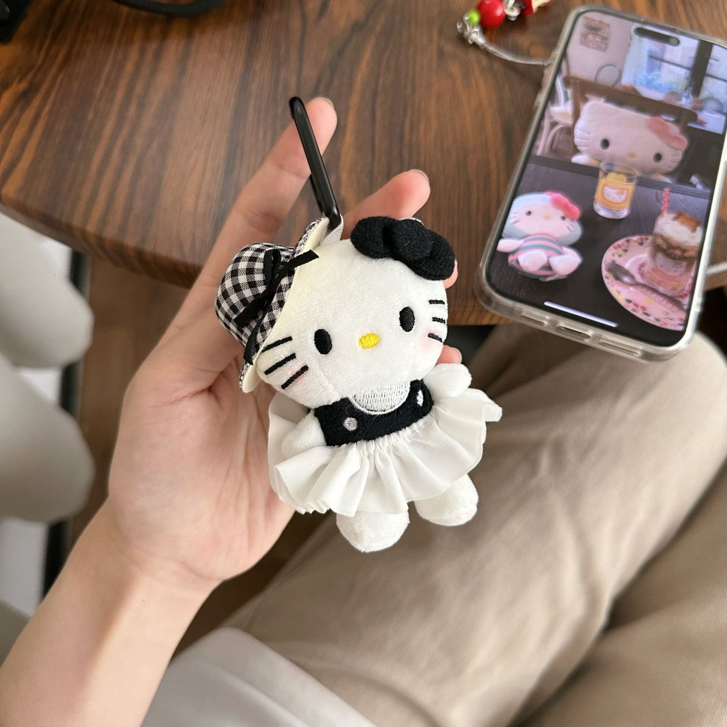French Hellokitty Plush Charm