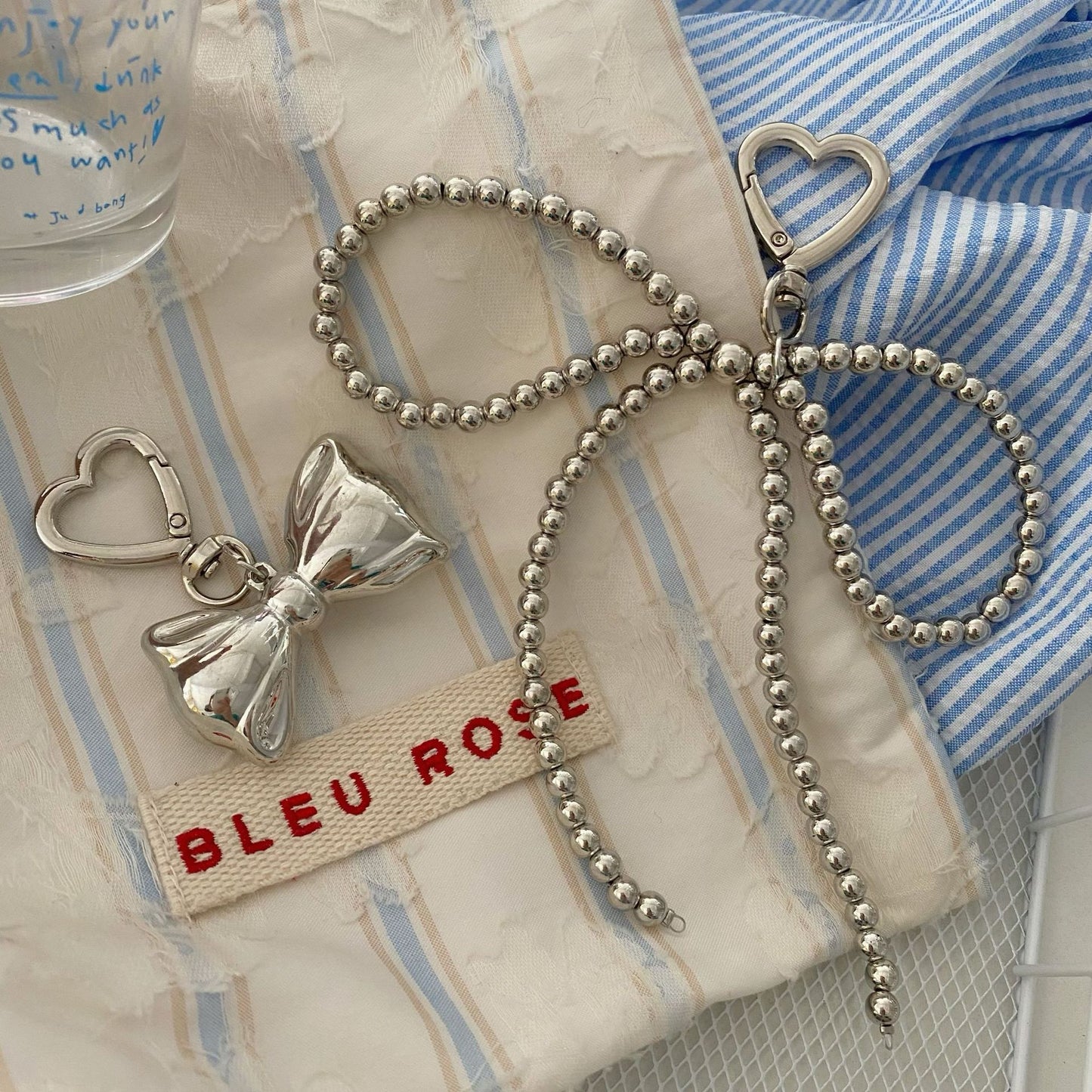 Beaded bow pendant