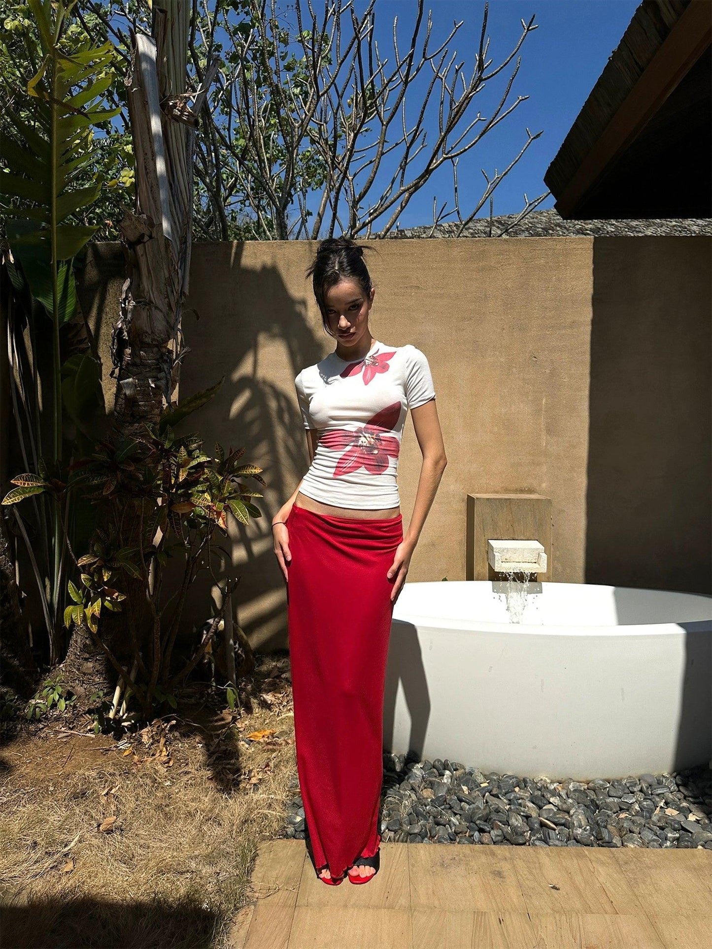 White printed Tee red shirt set