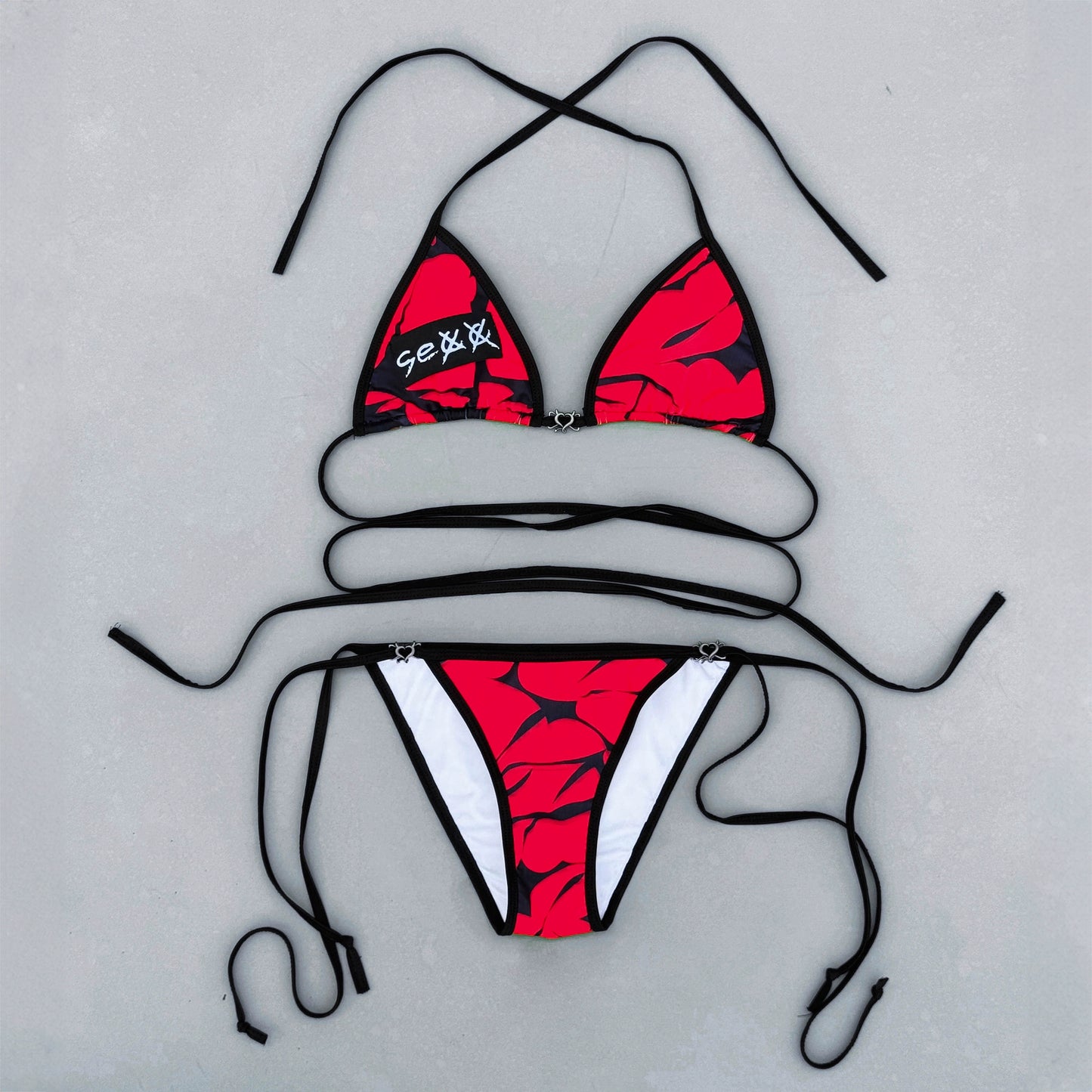 Straightened bikini swimsuit set