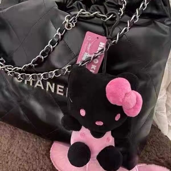 Black skin cat plush pendant