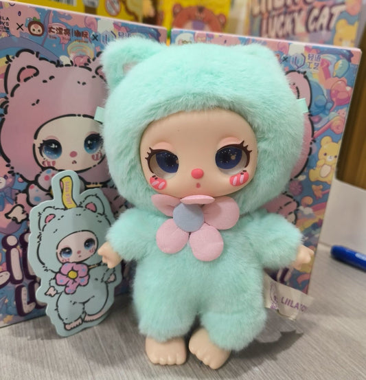 Lilla's lucky cat Mint Doll