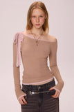 Cross shoulder long sleeved T-shirt knitted top
