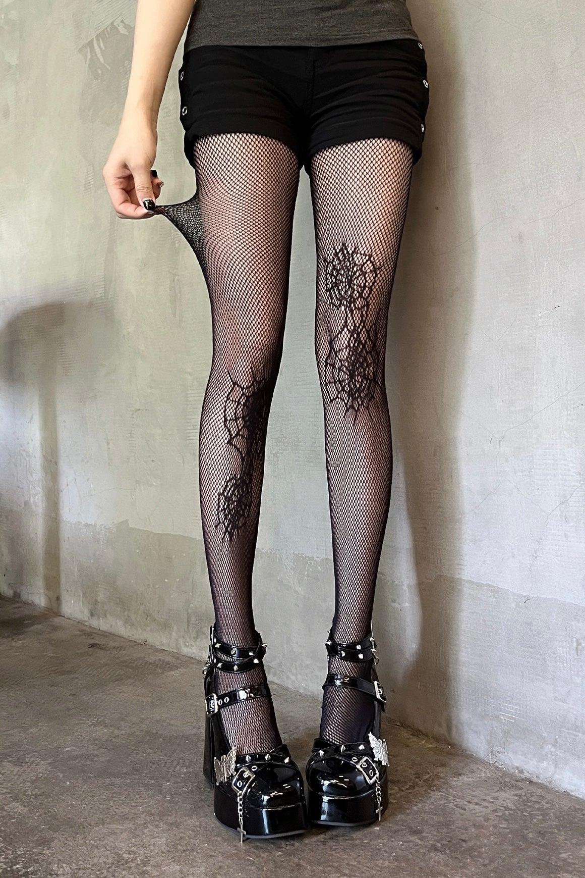 Spider web jacquard hollow pantyhose