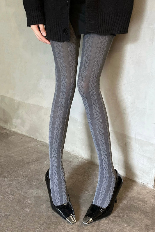 Thin pantyhose with vertical stripes