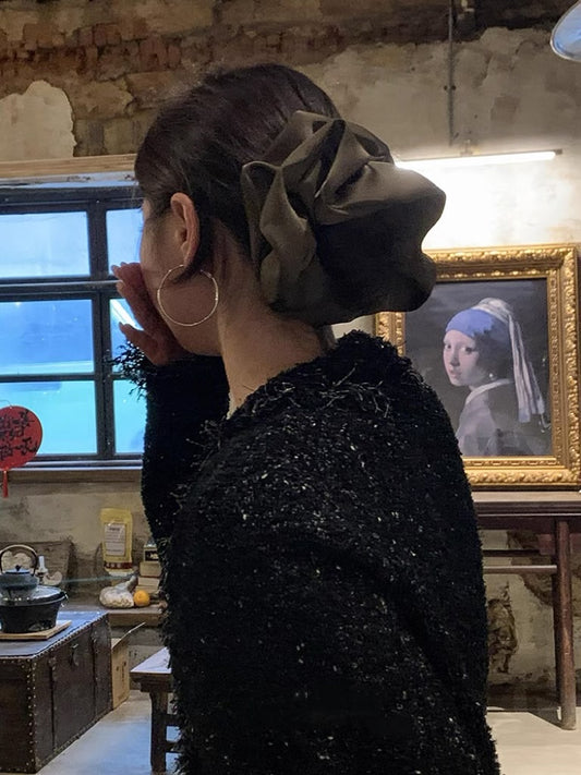 Zongmu colored satin scrunchie