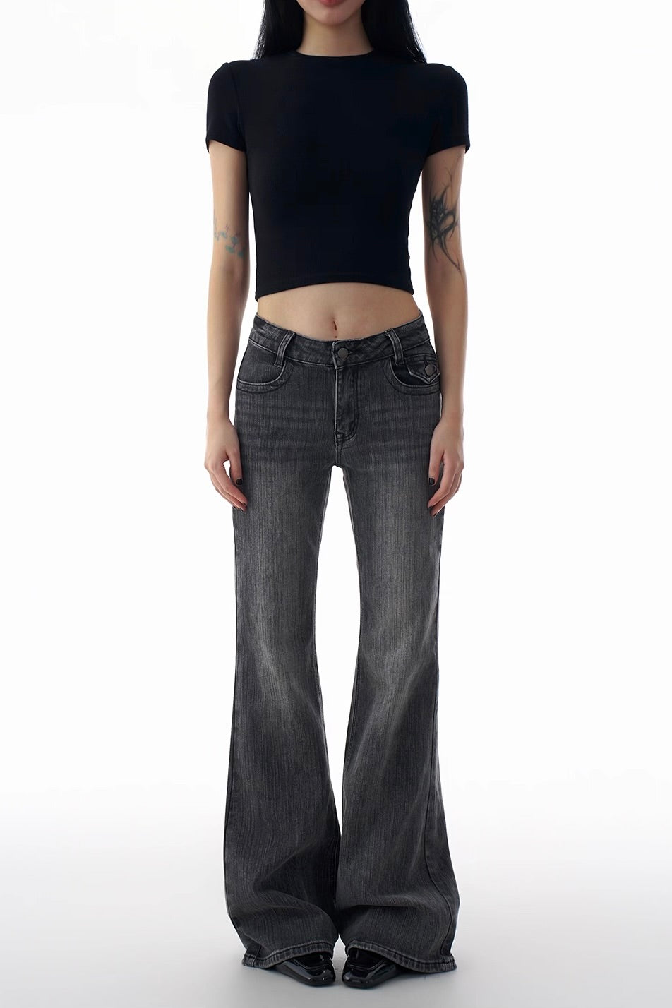 Low waisted flared bamboo striped jeans