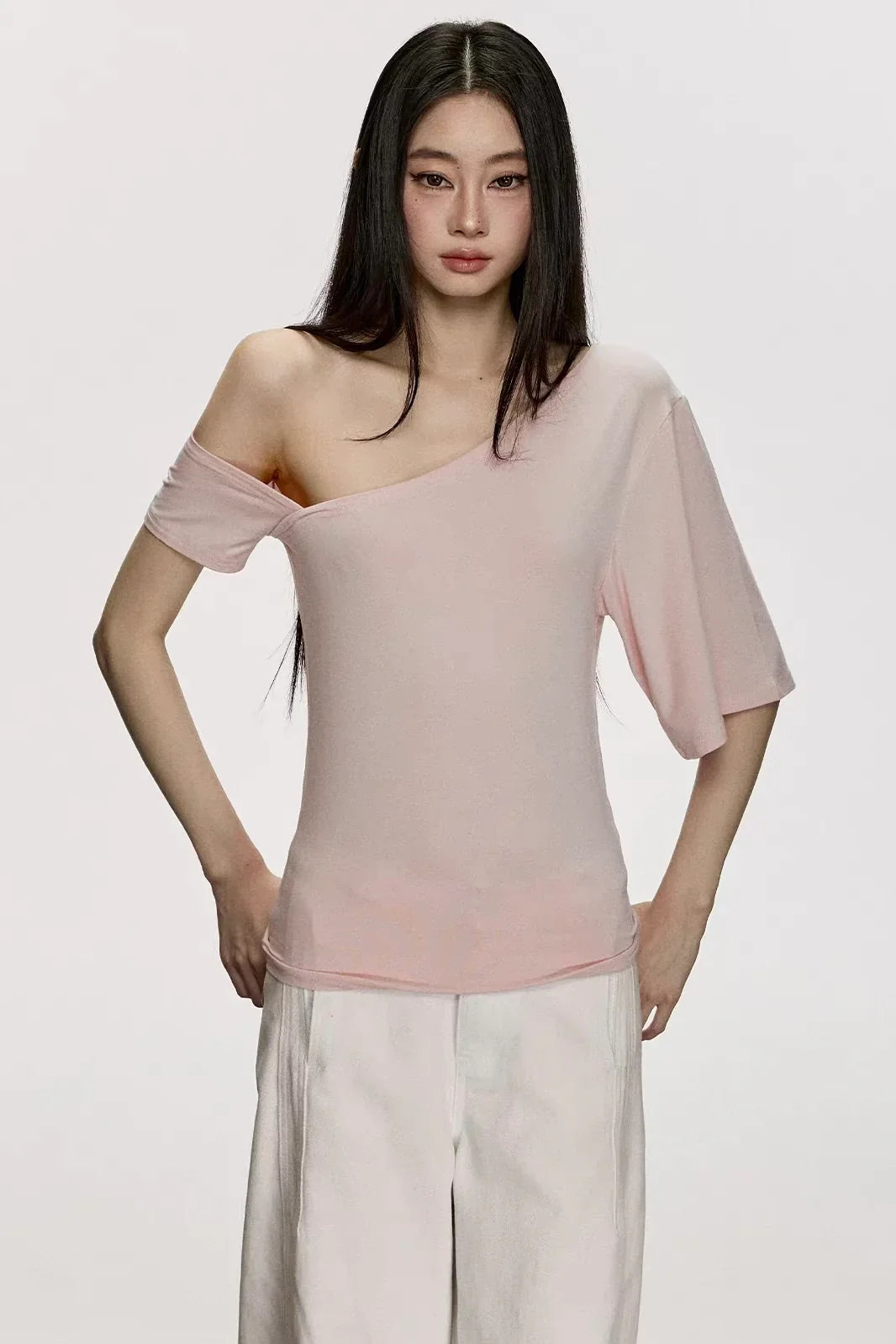 Slanted shoulder short sleeved tee