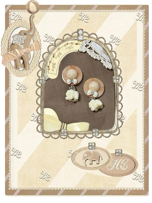 Cairo Milk White Elephant - Jade Hat and Elephant Shaped Earrings Antique Water Diamond Toy